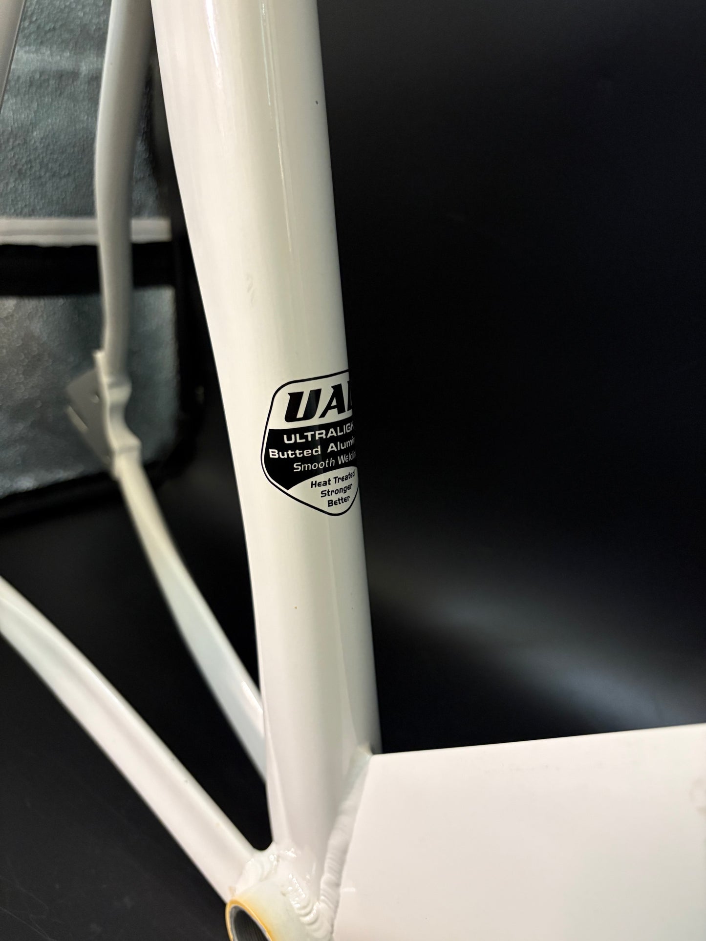 Leader 735TR Frameset White 56cm