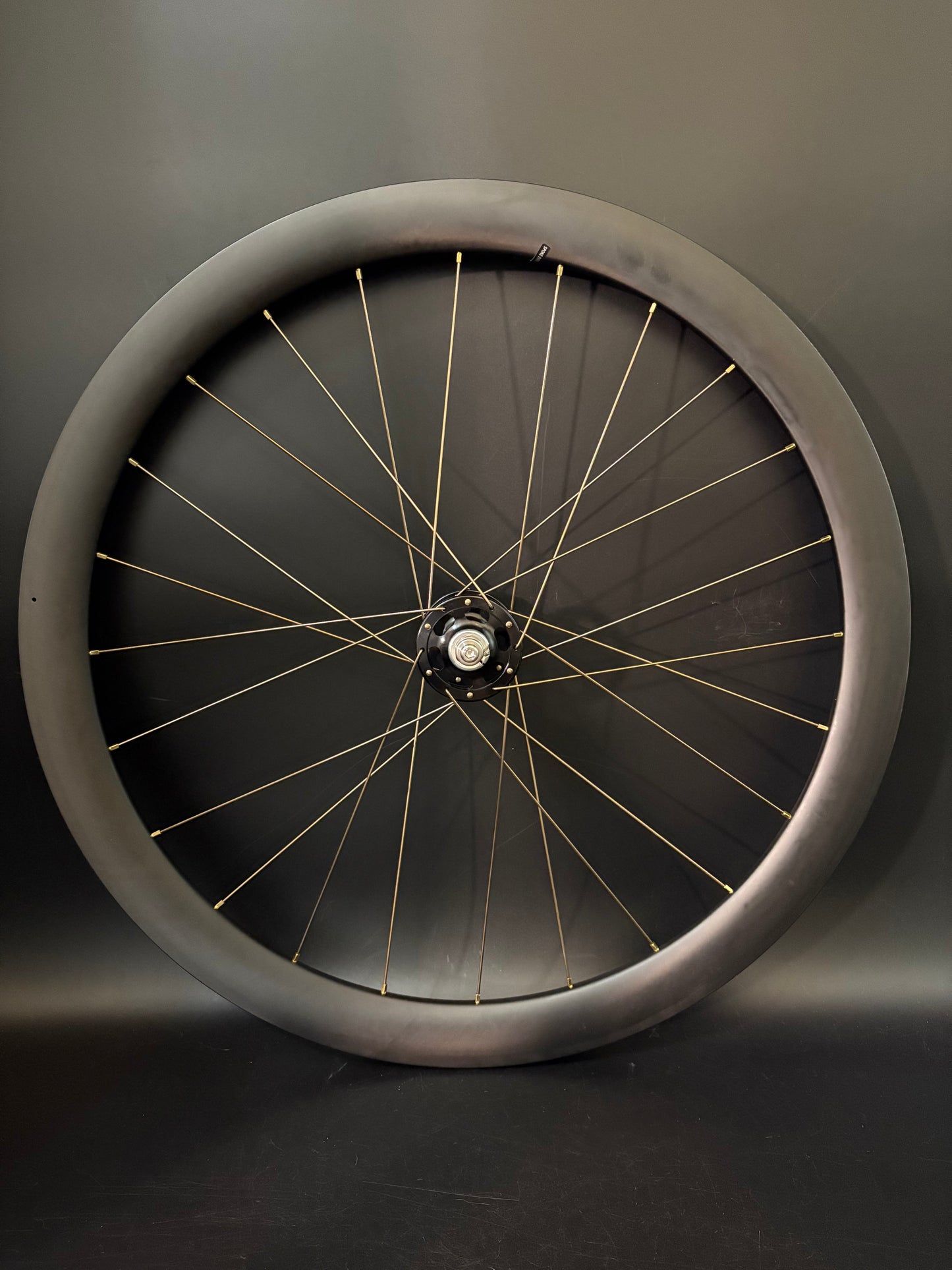 Light Bicycle Falcon Pro AR46 Carbon / Paul Hubs Black Wheelset 24h