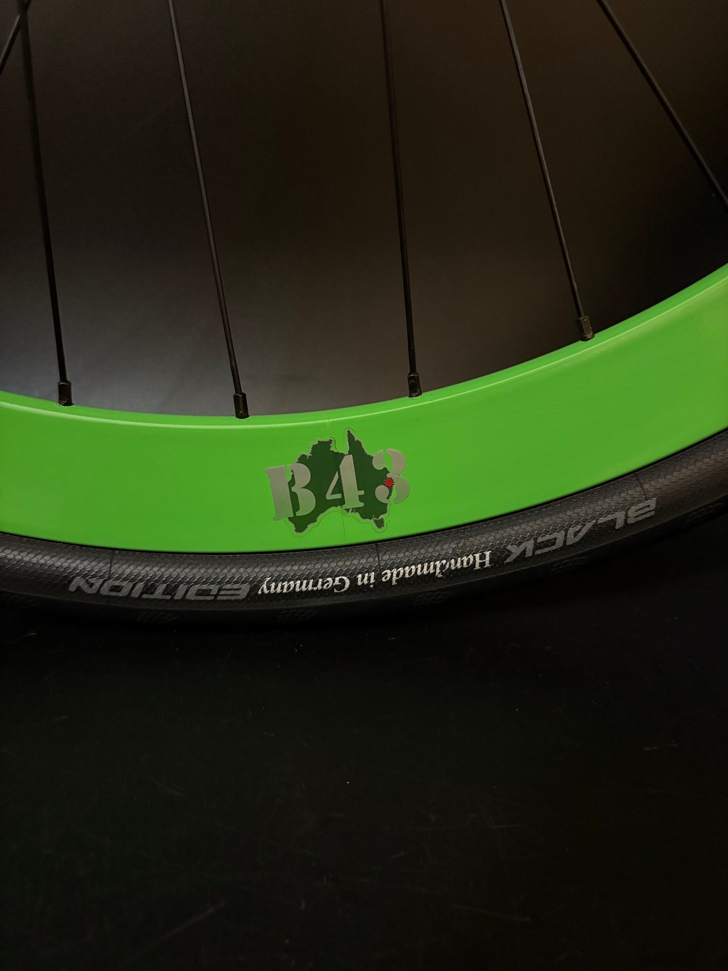 Velocity B43 Green / Gran Compe HF Wheelset 32h