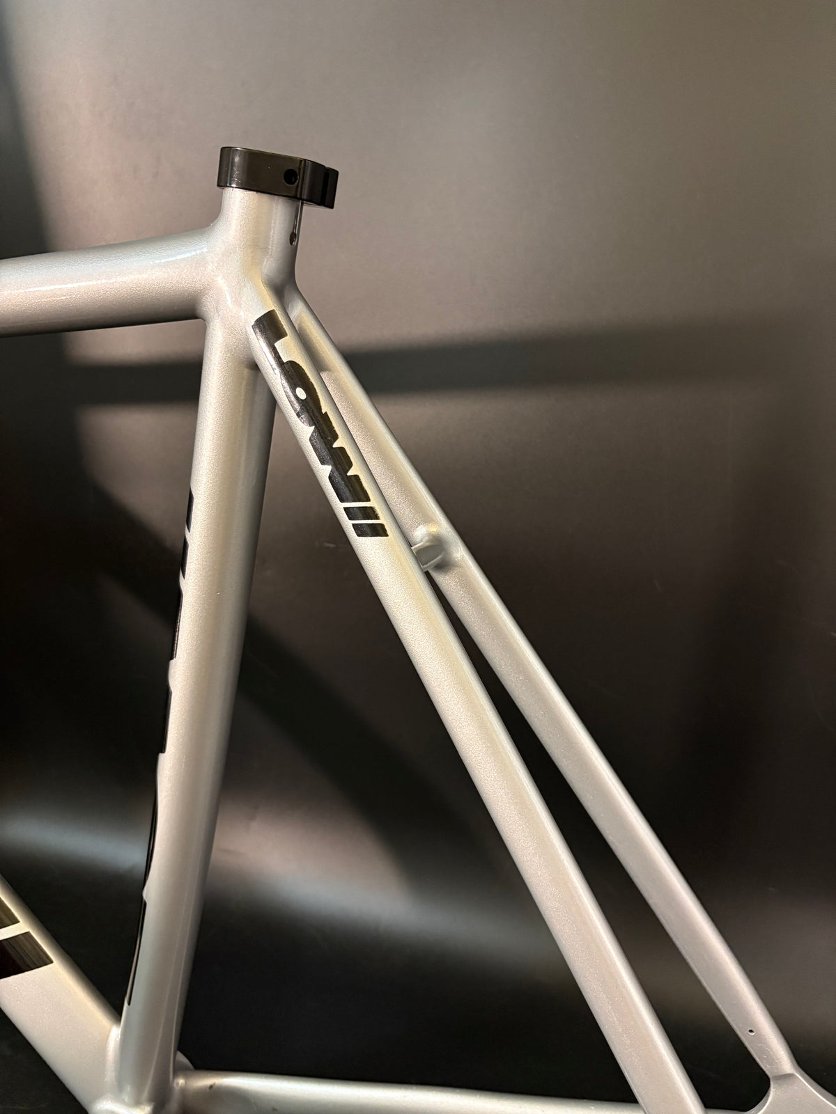 Low// Track Standard Frameset Silver 56cm