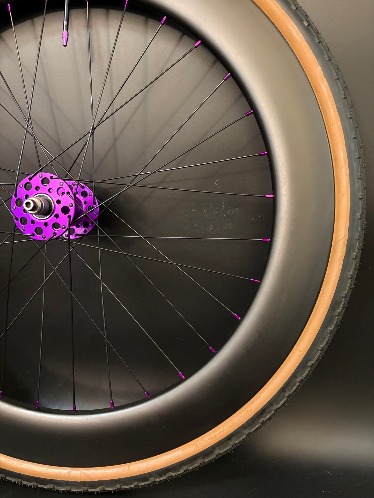 Light Bicycle 55/65mm Carbon / Phil Wood Pro HF Wheelset Purple 32h