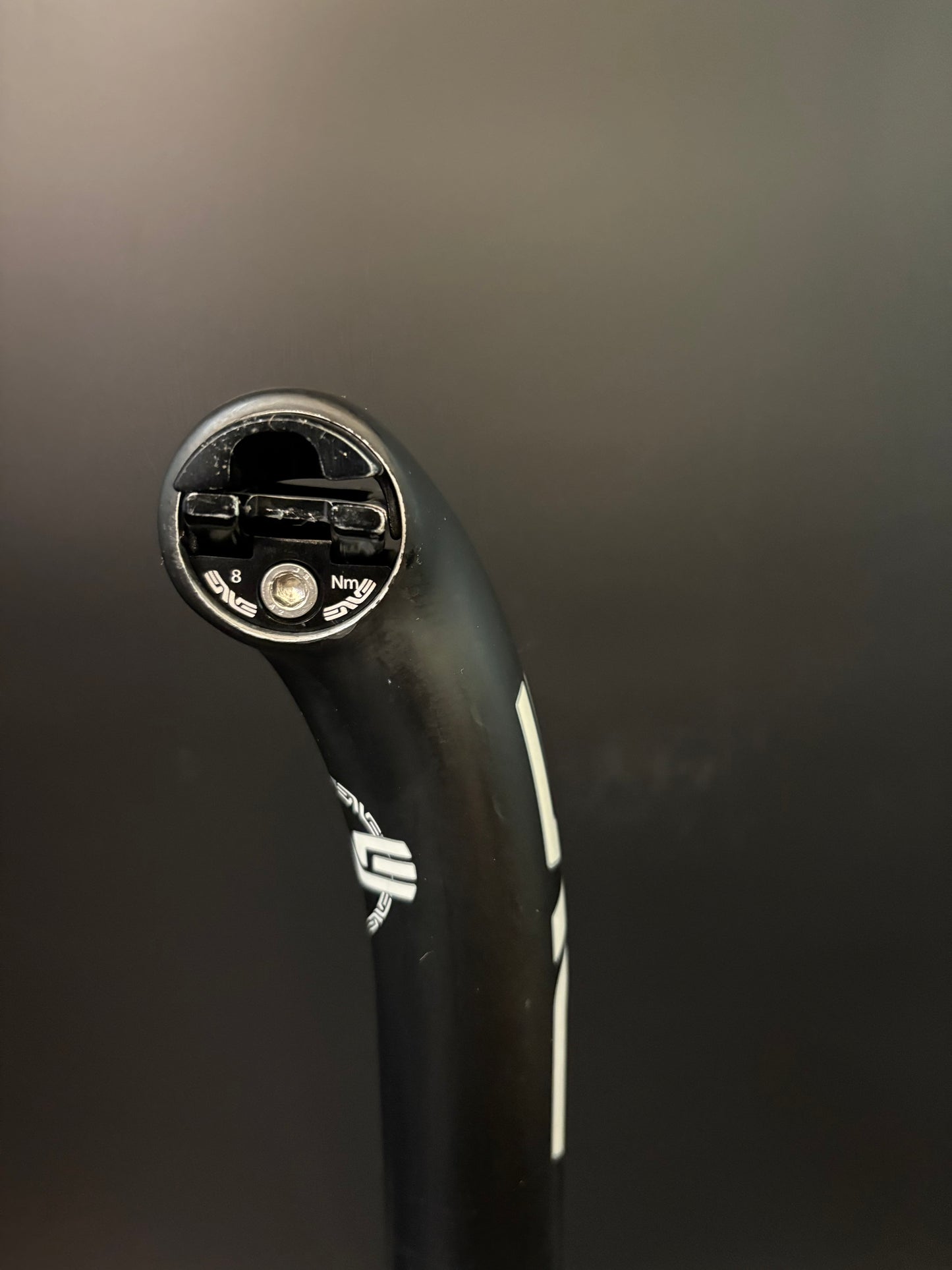 Enve White Logo Setback Seatpost Carbon 31.6 400mm