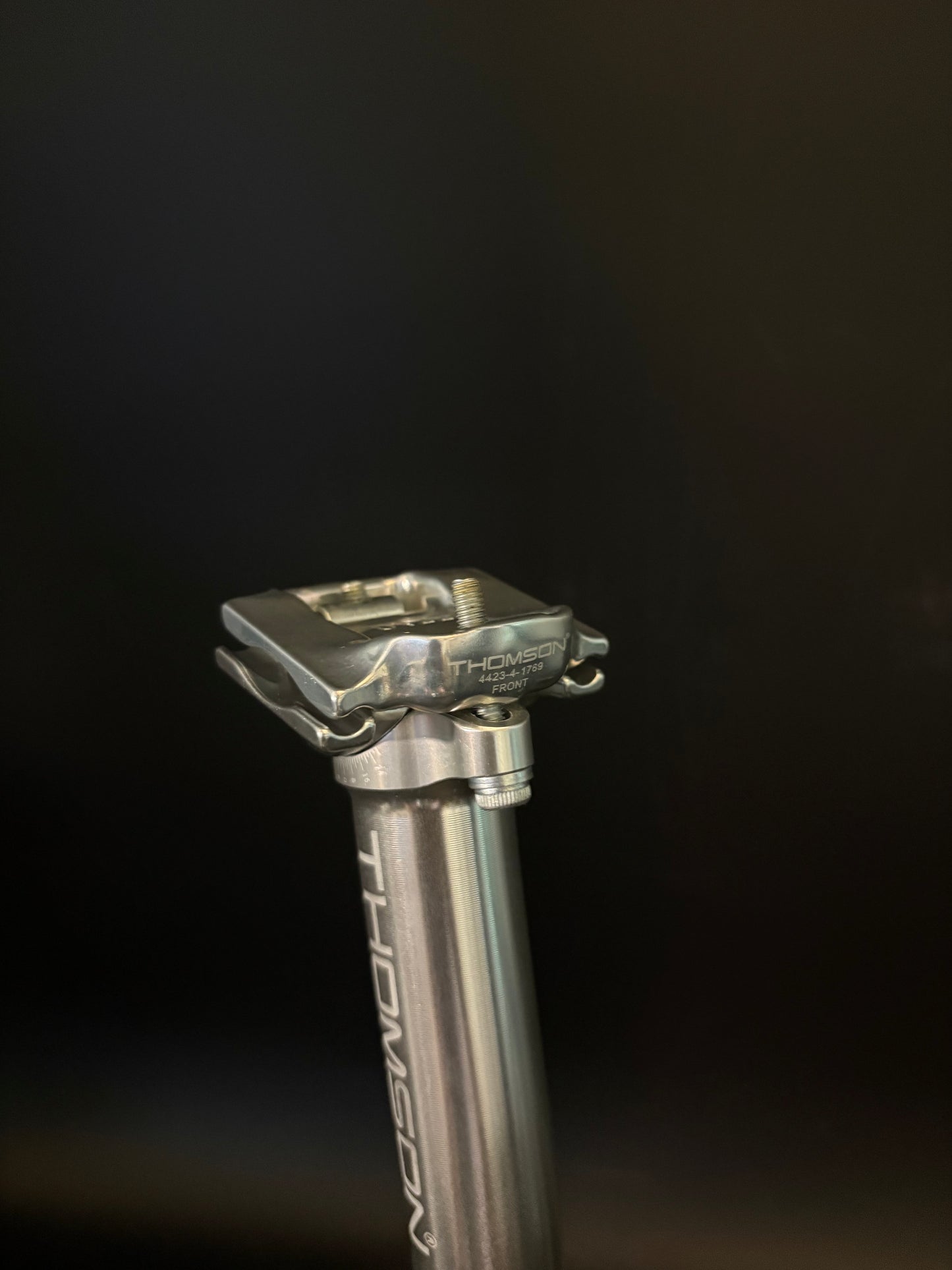 Thomson Elite Setback Seatpost Silver 27.2 330mm