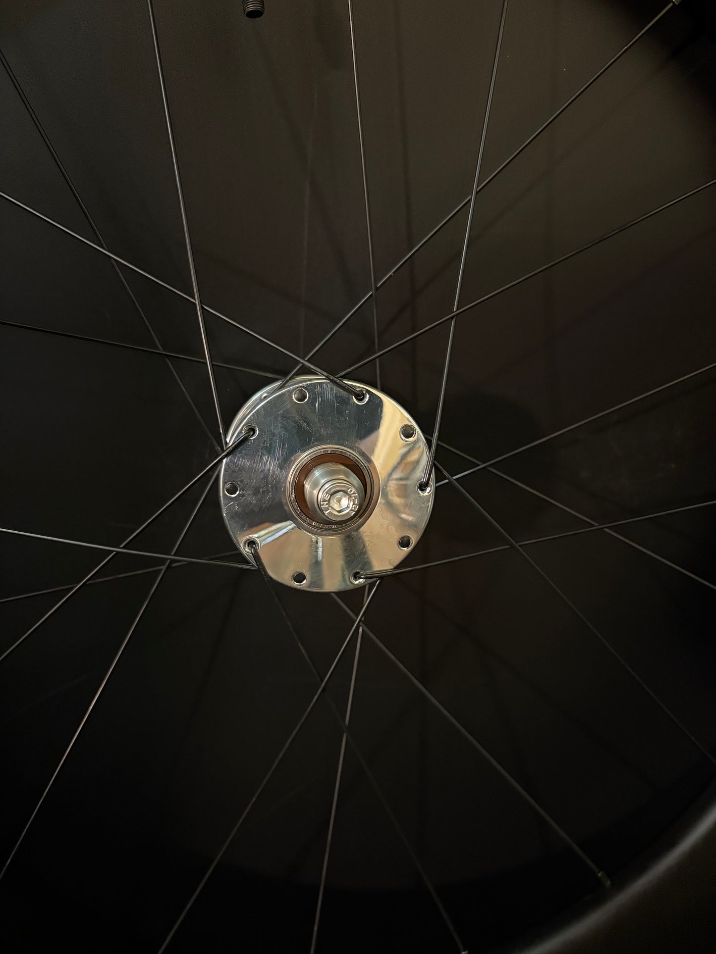 Hunt Aerodynamicist 82mm Carbon Clincher / Phil Wood Wheelset 20/24h