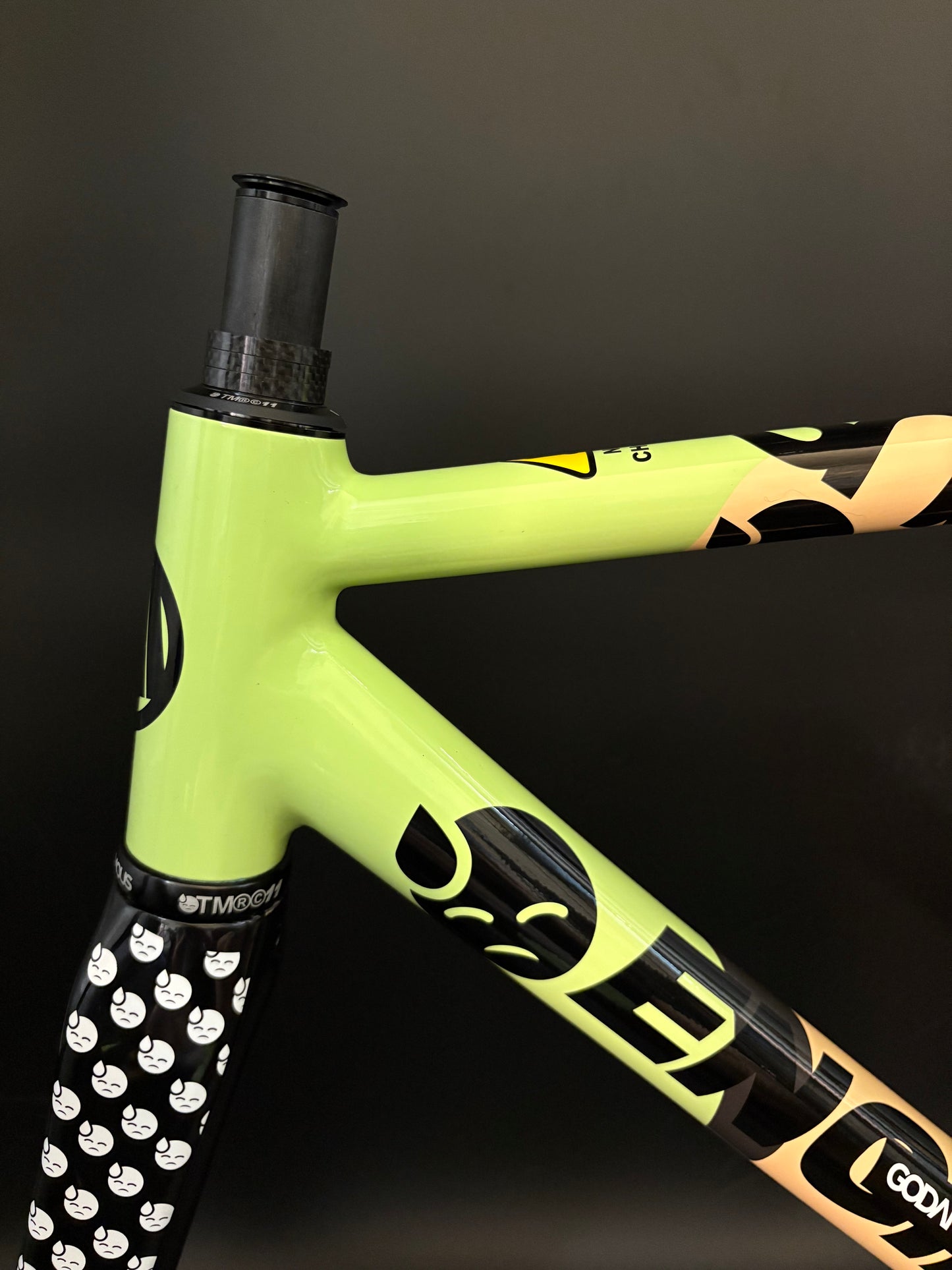 Engine 11 Crit D Frameset God & Famous Large