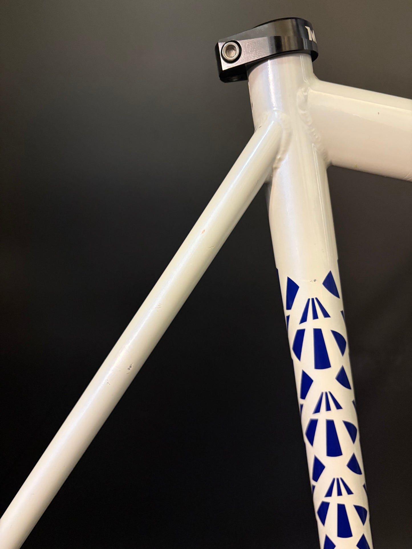 Affinity Lo Pro Frameset 18 Percent Grey Small