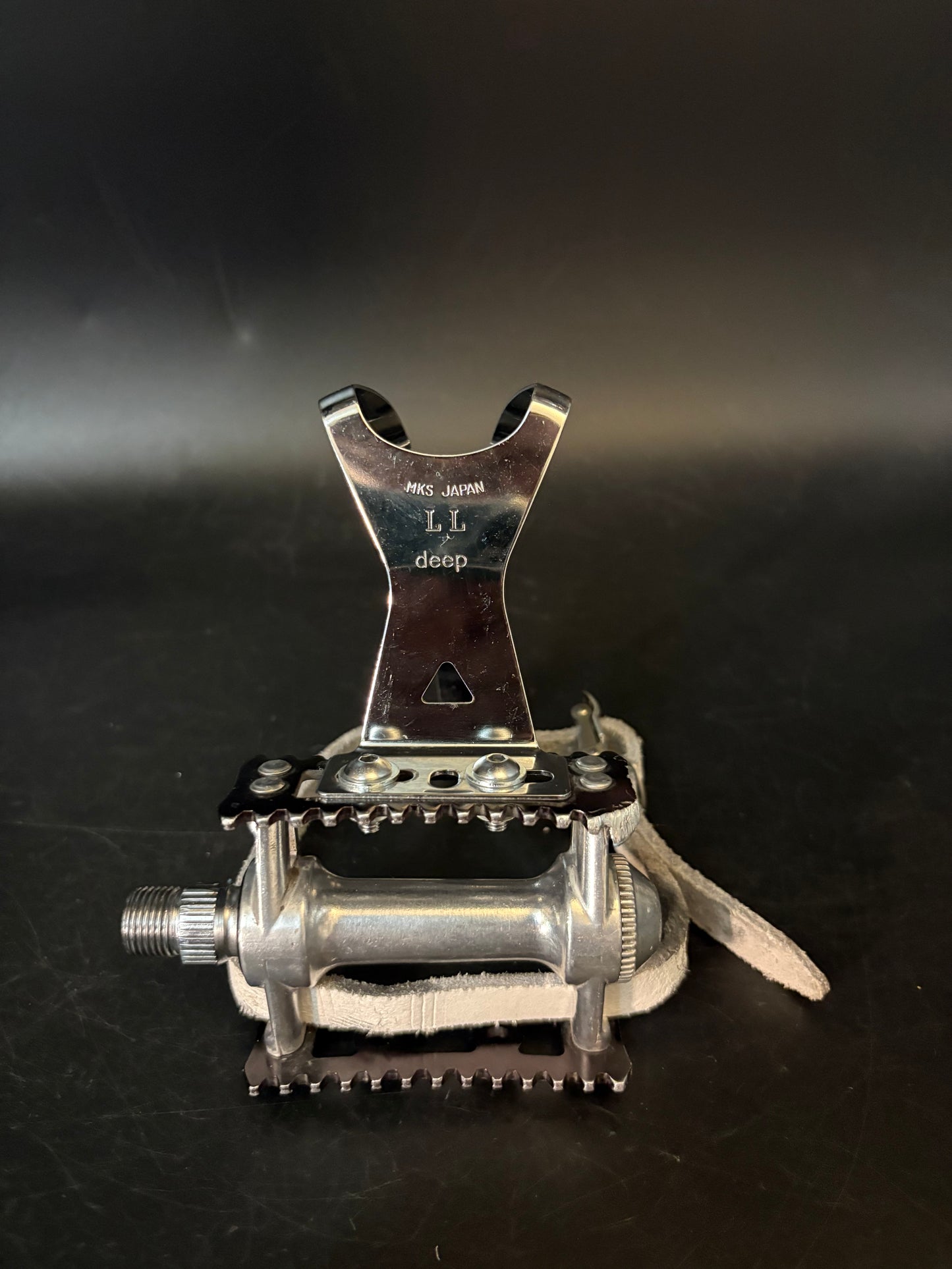 MKS Stream / MKS Leather Single Straps Pedal Setup White
