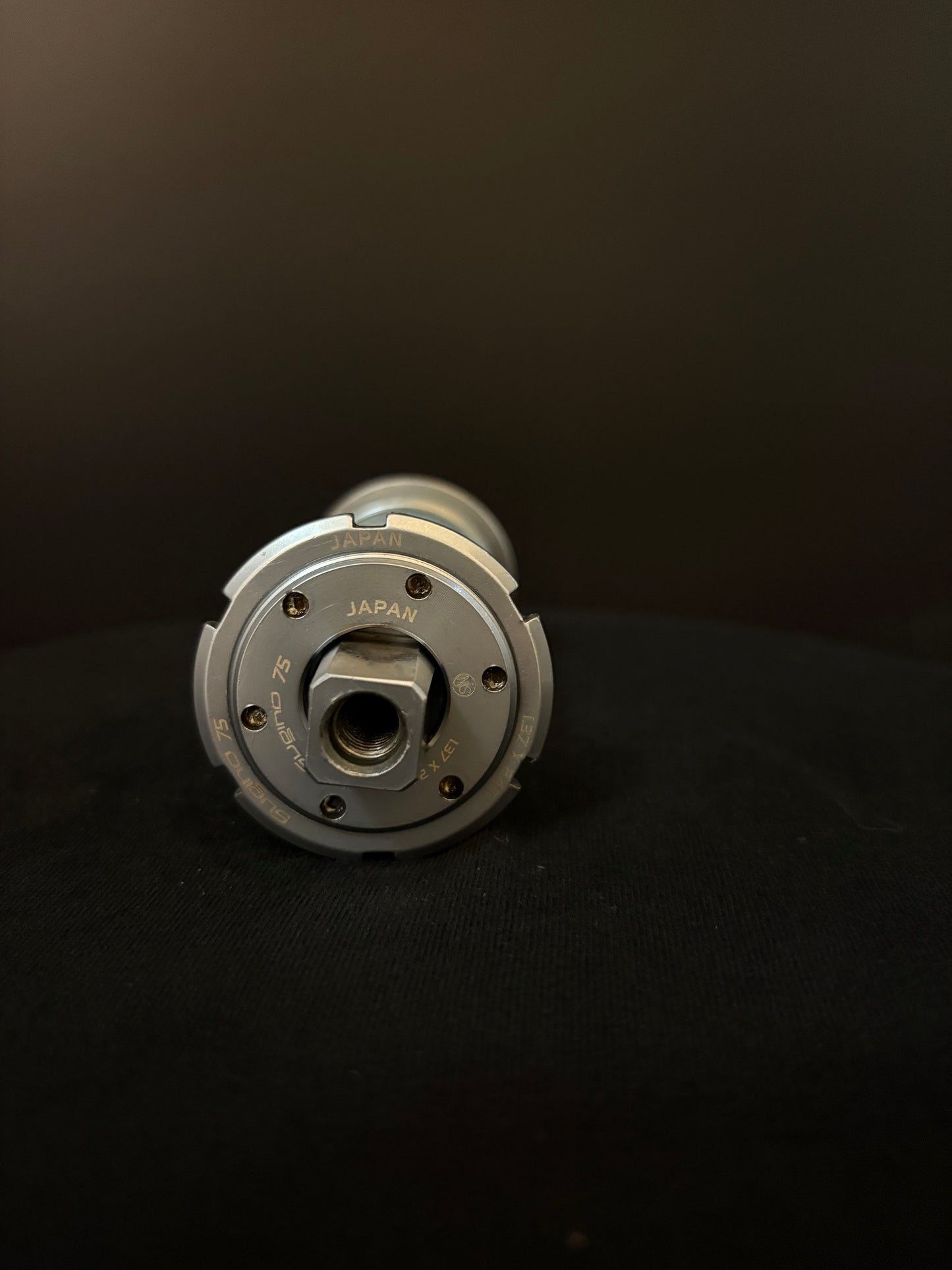 Sugino 75 NJS Bottom Bracket