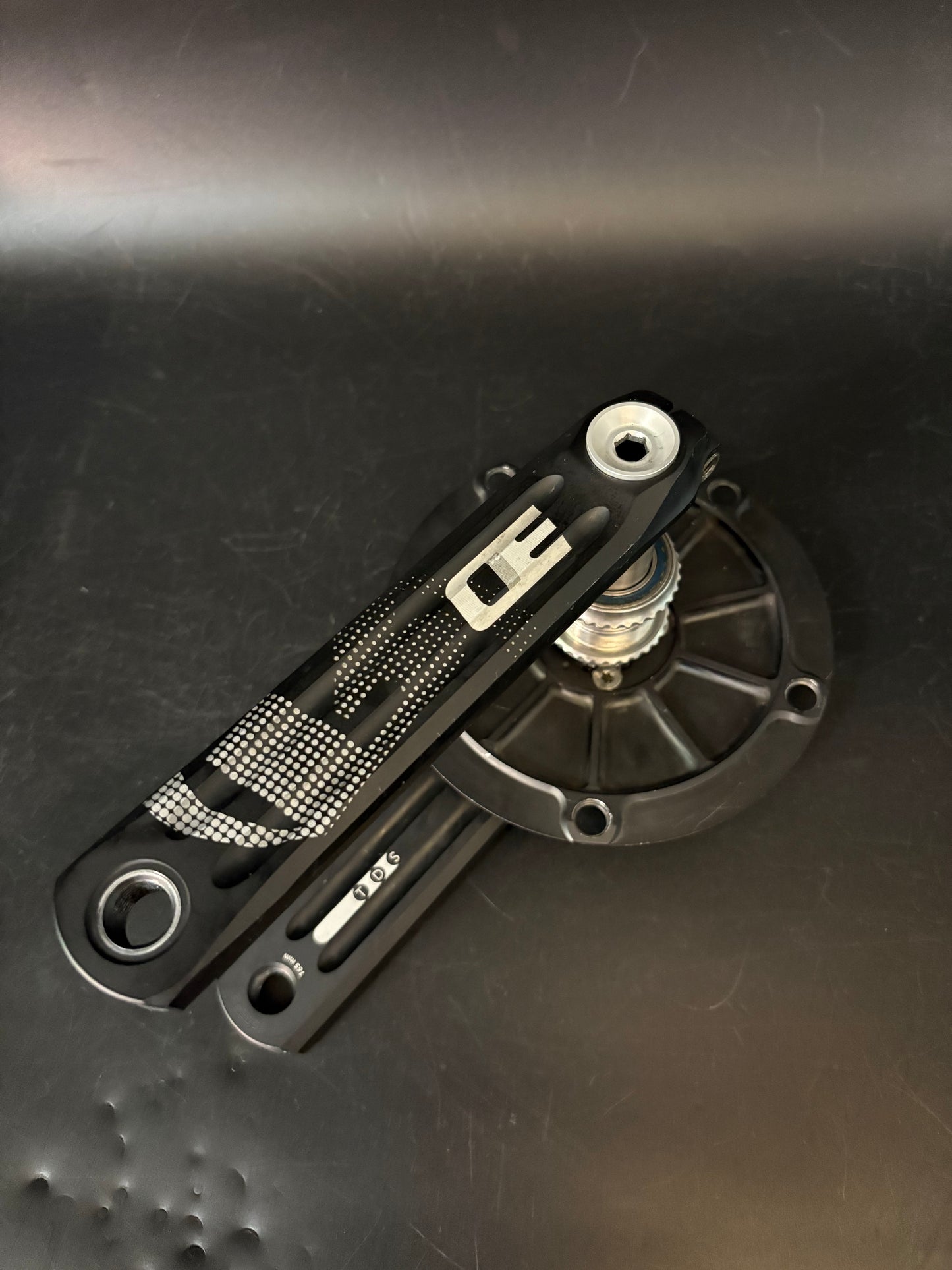 Rotor 3D Track Cranks Black 165mm