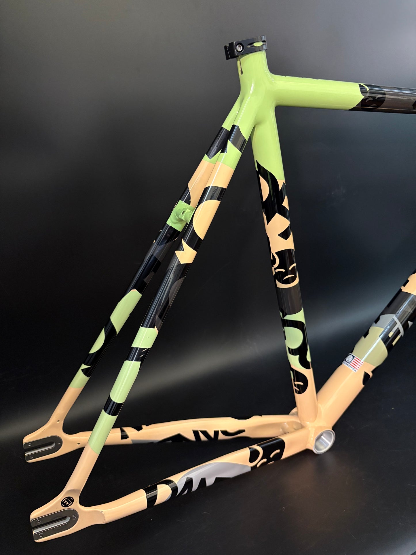 Engine 11 Crit D Frameset God & Famous Large