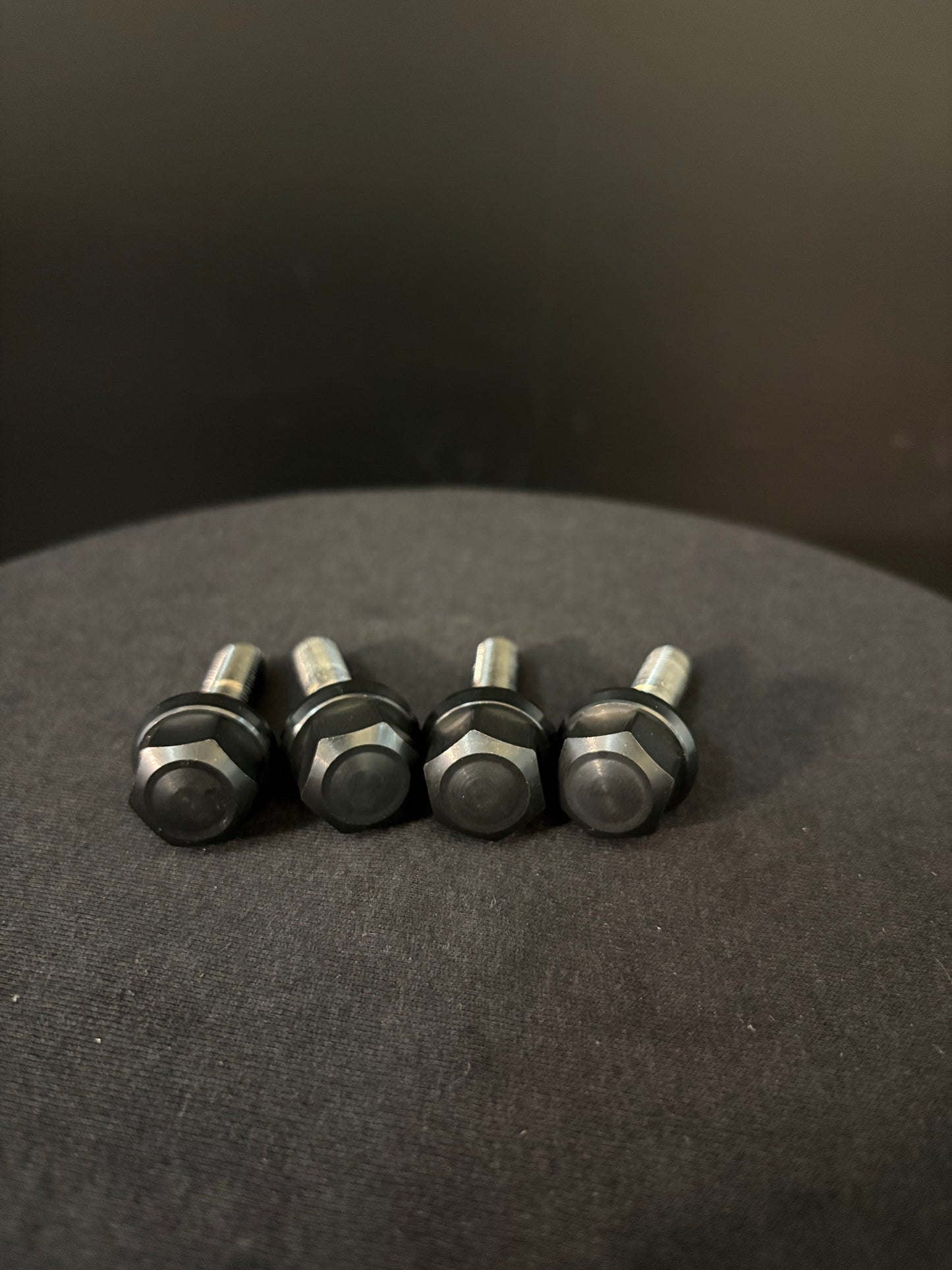 Runwell 15M8 Axle Bolts