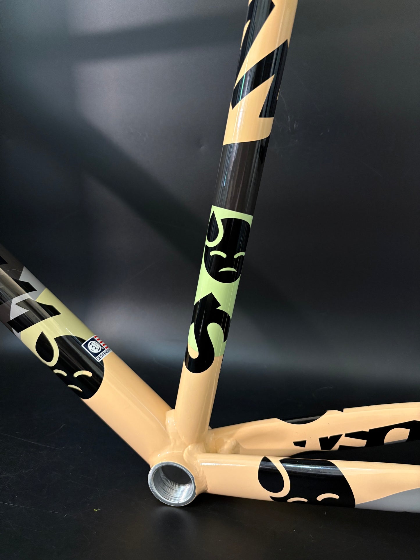 Engine 11 Crit D Frameset God & Famous Large