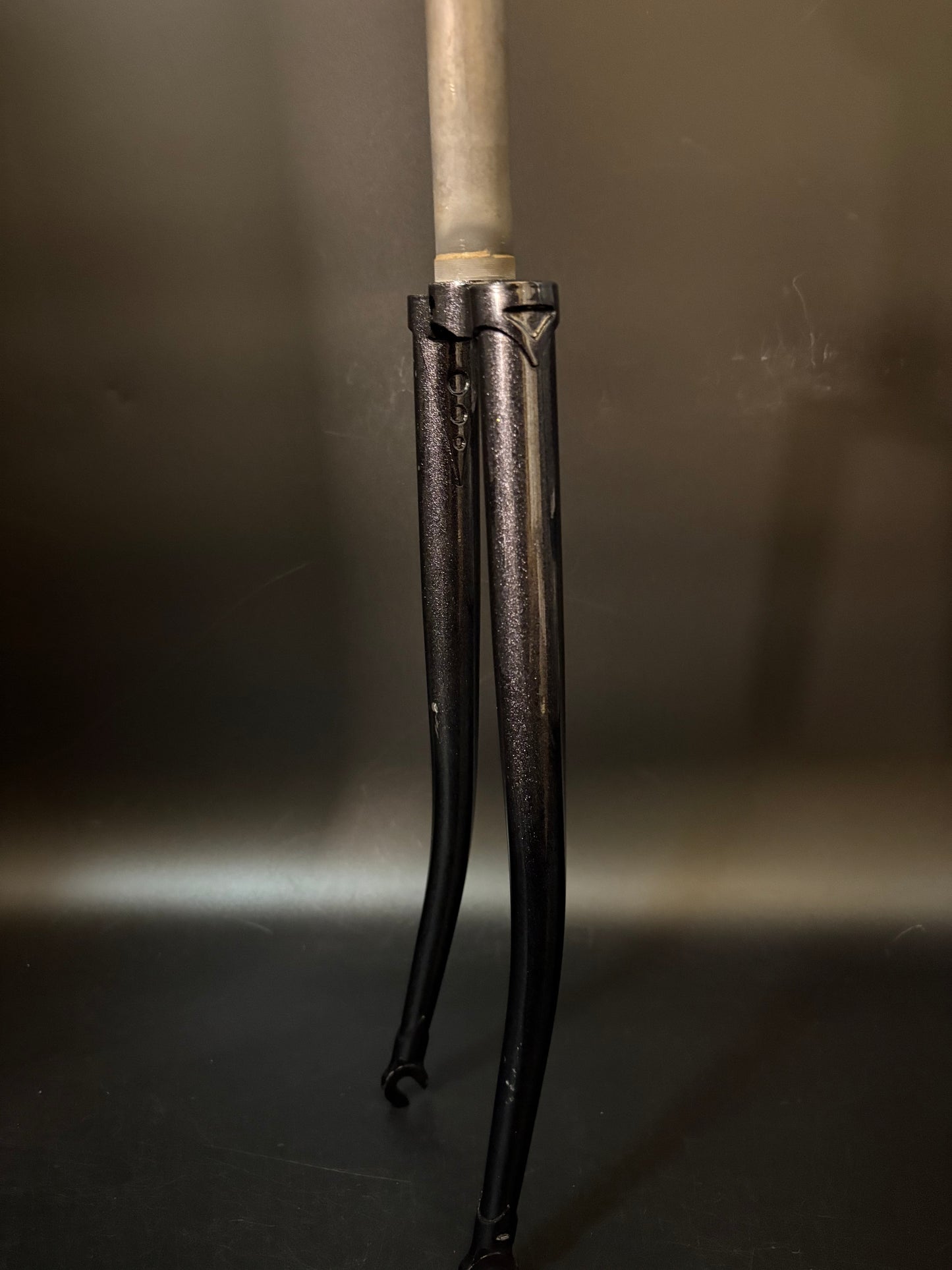 Affinity Track Fork Black Sparkle 1” Threaded 230mm