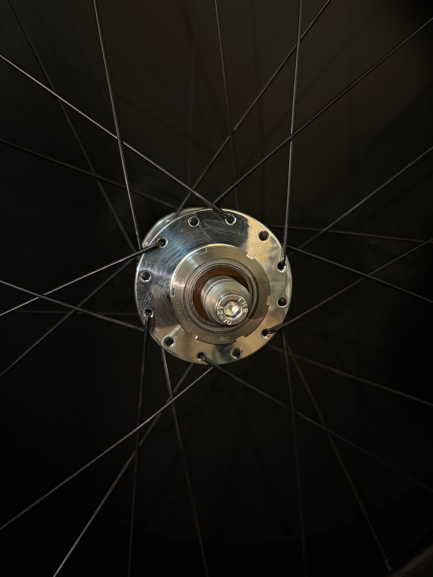Hunt Aerodynamicist 82mm Carbon Clincher / Phil Wood Wheelset 20/24h