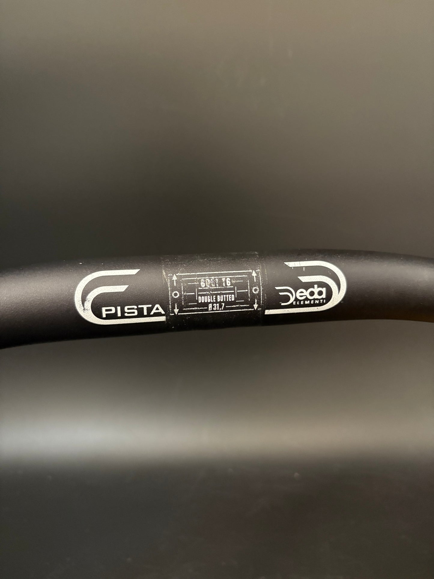 Deda Pista Track Drop Handlebars Black 40cm 31.8