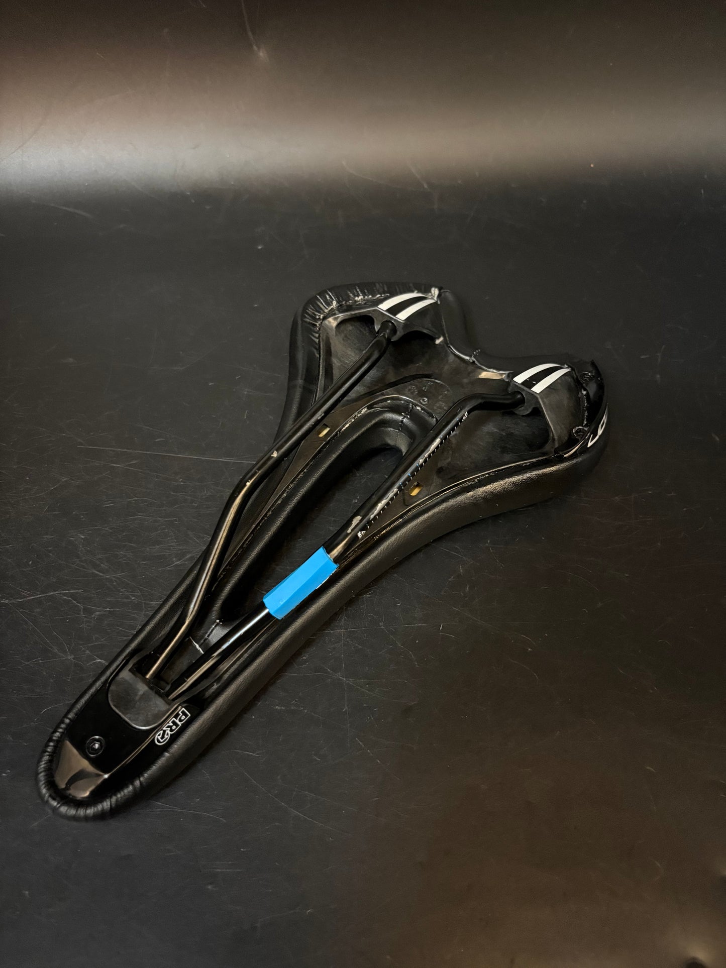 Pro Falcon Saddle Black