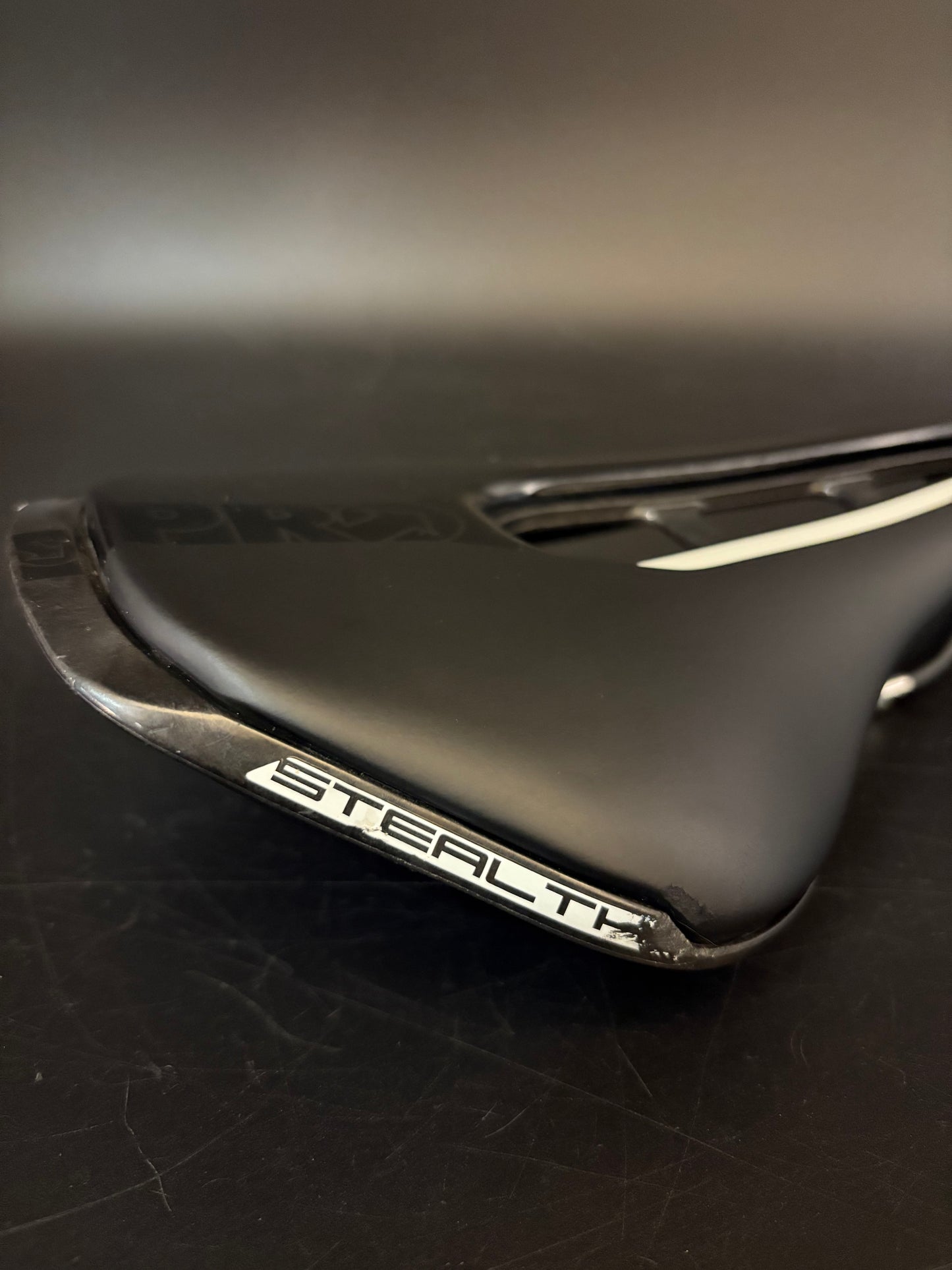 Pro Stealth Saddle Black 152mm