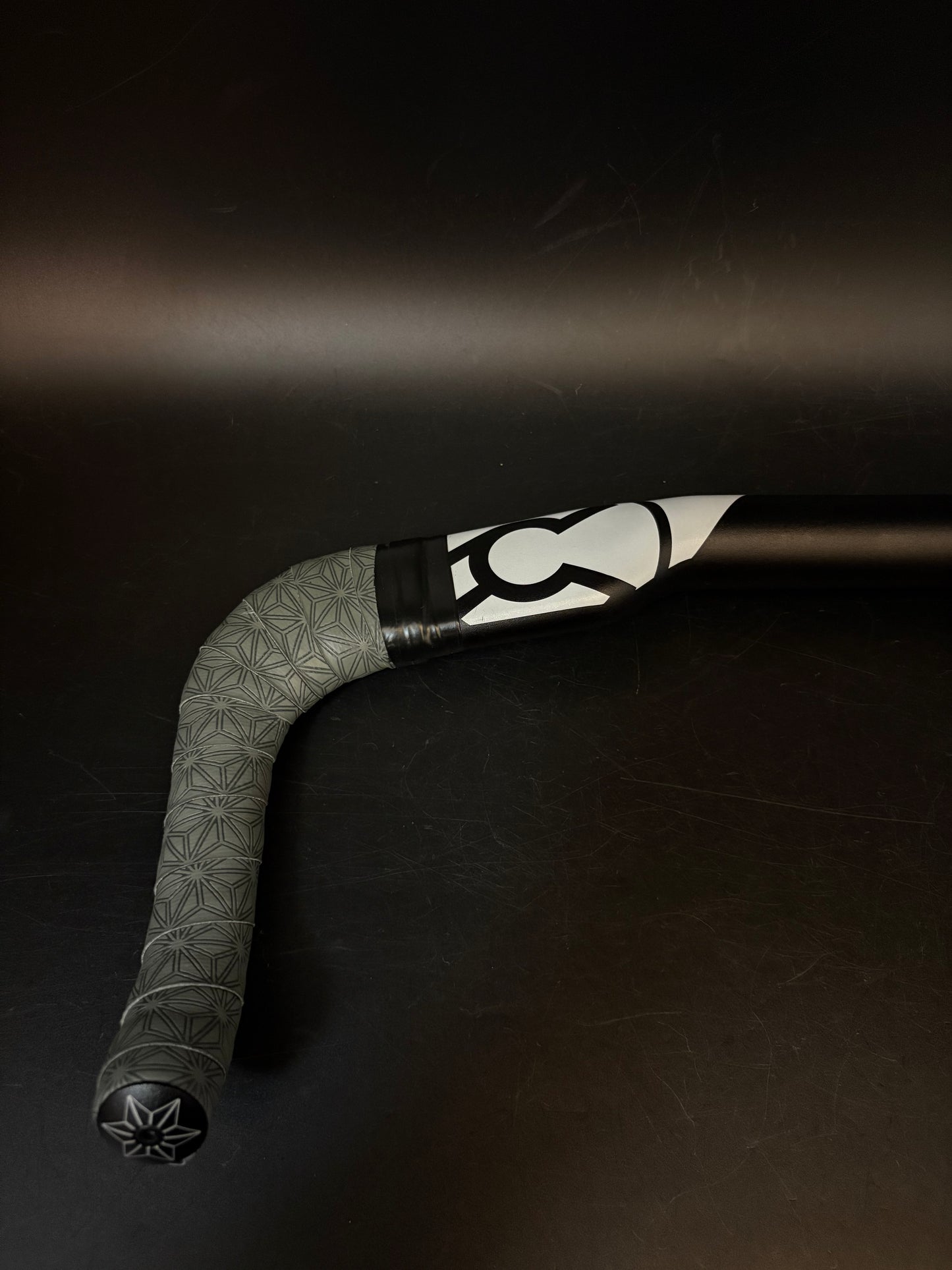 Cinelli Bullhorn Handlebar Black 40cm 31.8