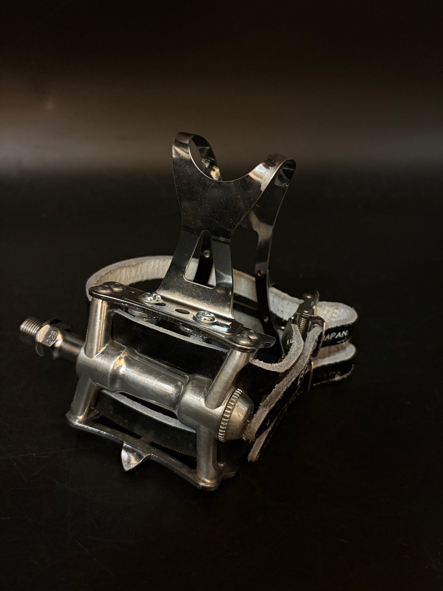 MKS Sylvan Next Silver / MKS Leather Double Straps Pedal Setup