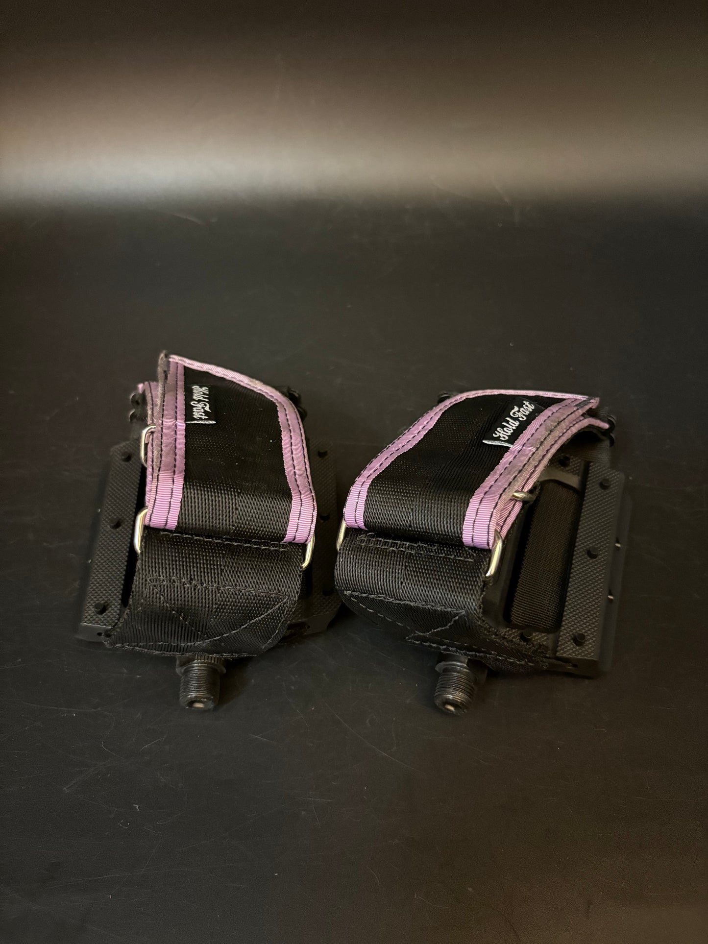 Fyxation Pedals / Hold Fast Straps Black + Purple Pedal Setup