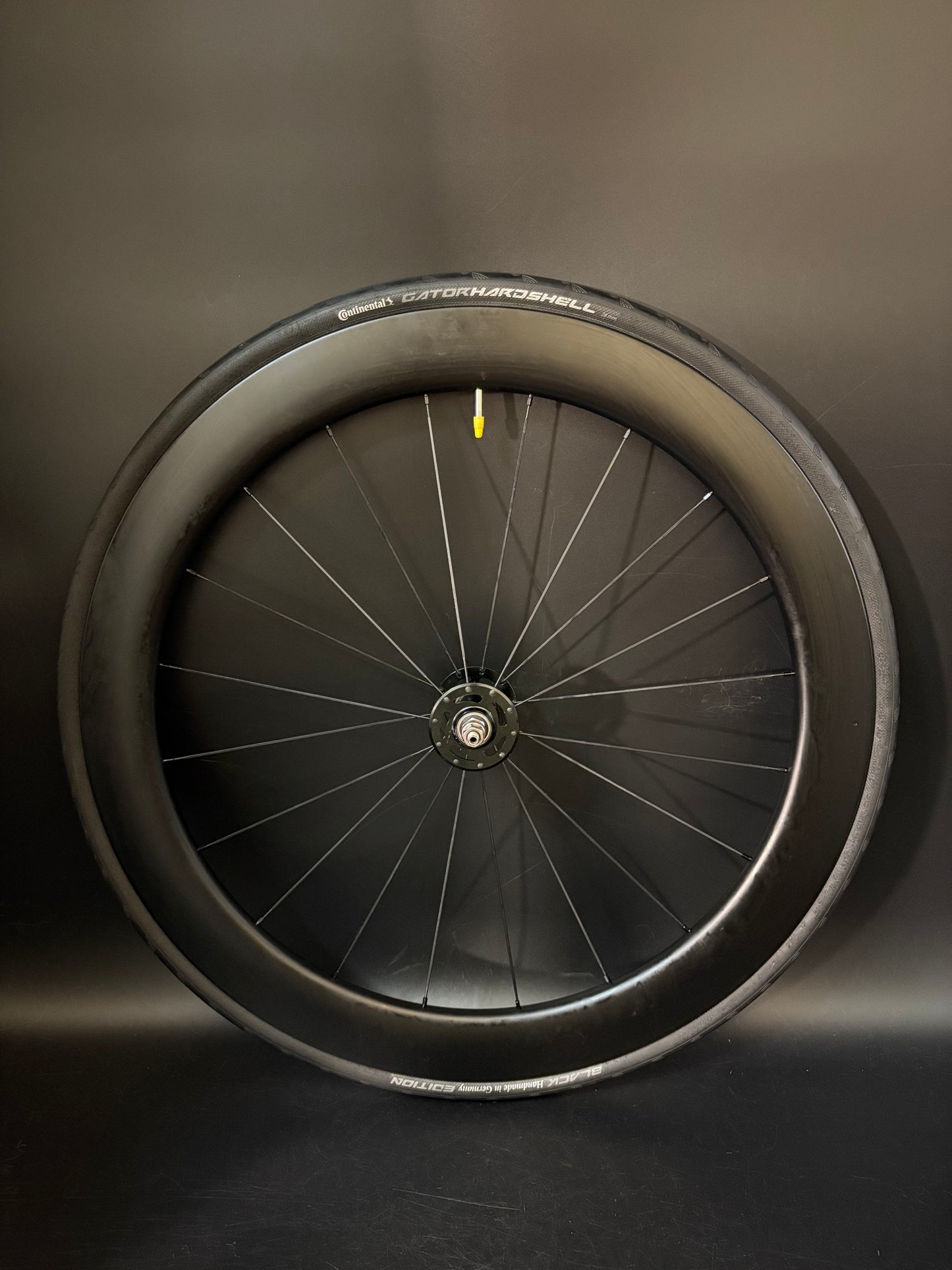 Yoeleo 60mm Carbon / Novatec Wheelset 20/24h