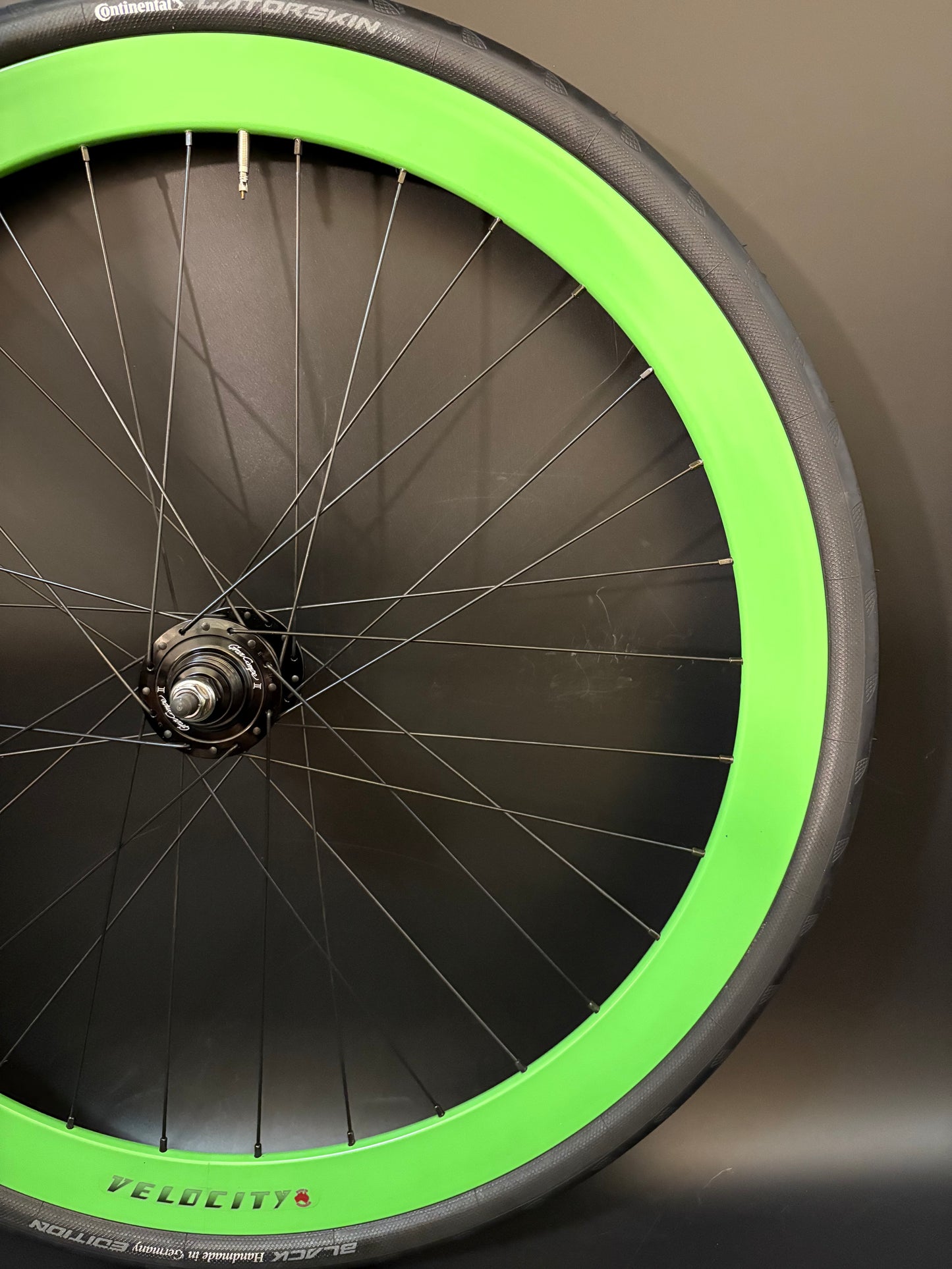 Velocity B43 Green / Gran Compe HF Wheelset 32h