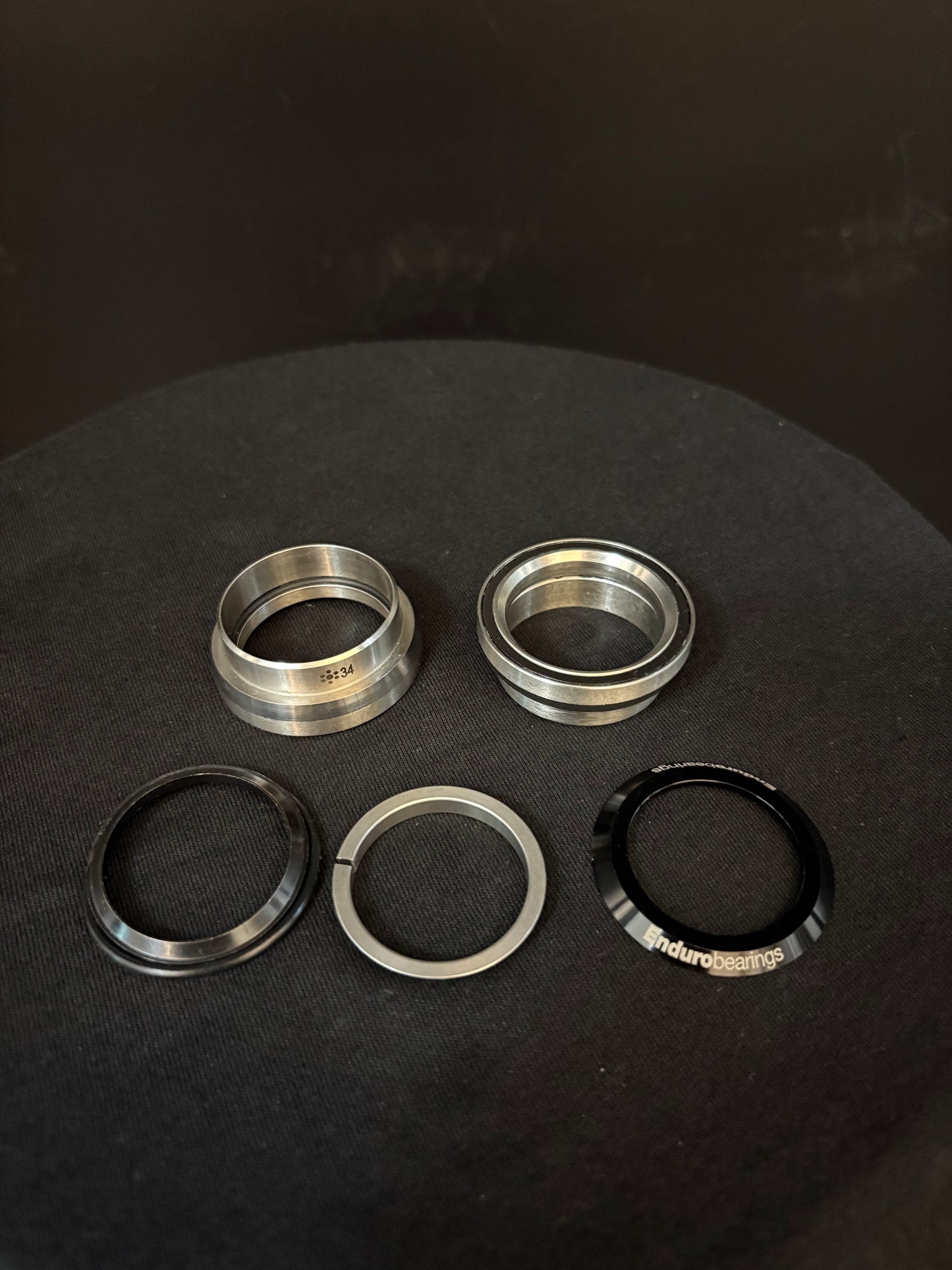 NEW Enduro Headset Silver 1 1/8”