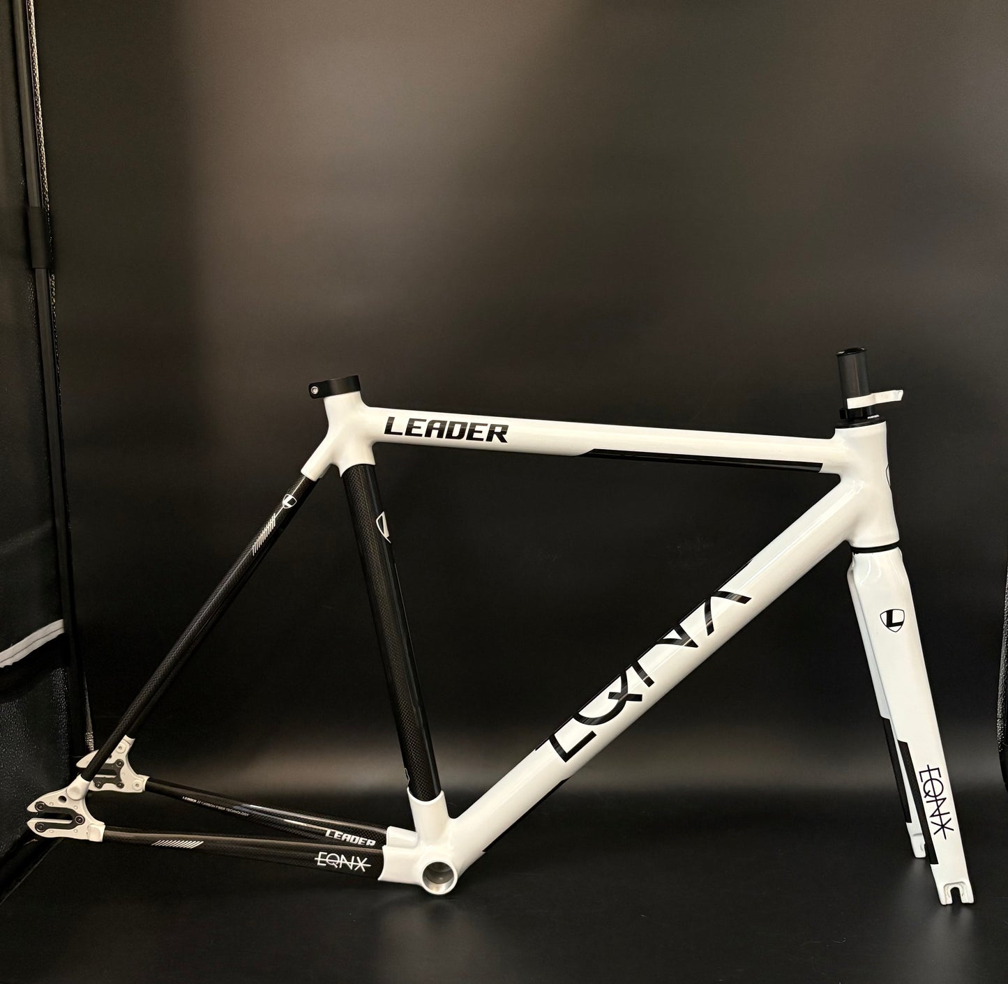 Leader EQNX Carbon Frameset White 54cm