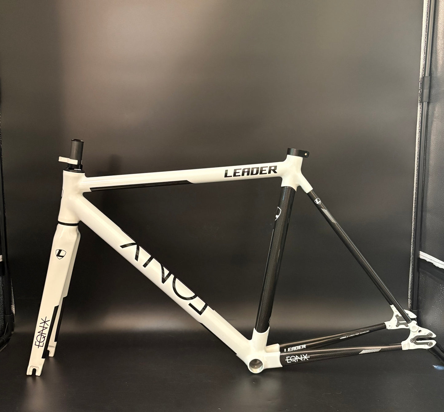 Leader EQNX Carbon Frameset White 54cm