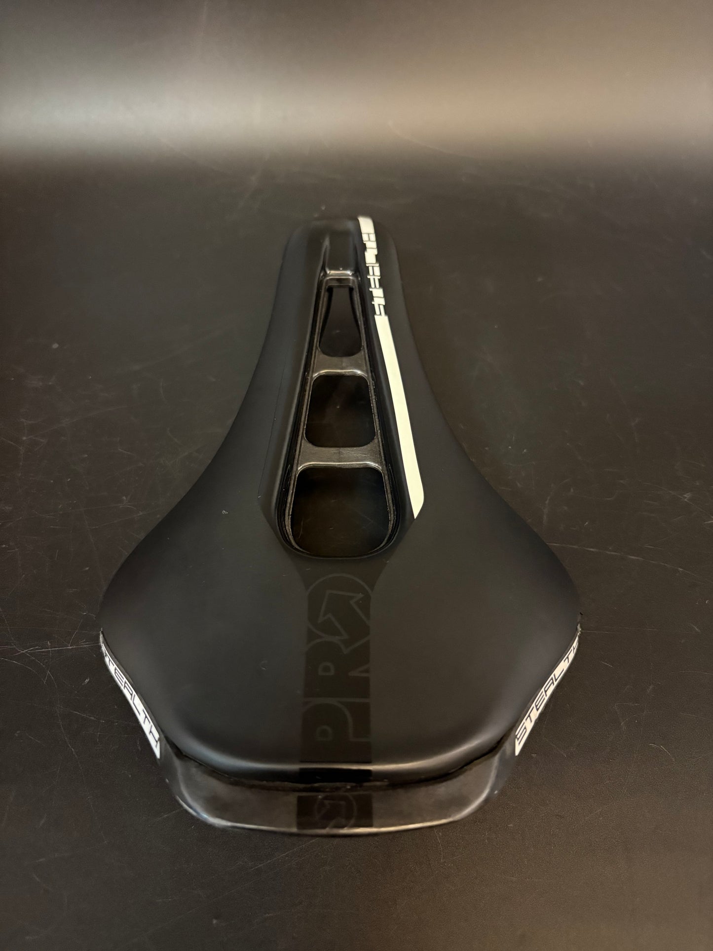 Pro Stealth Saddle Black 152mm