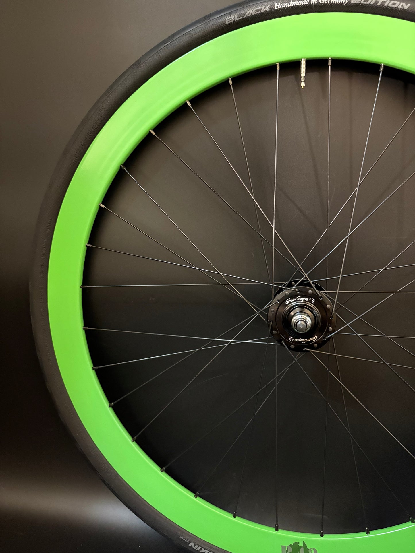 Velocity B43 Green / Gran Compe HF Wheelset 32h