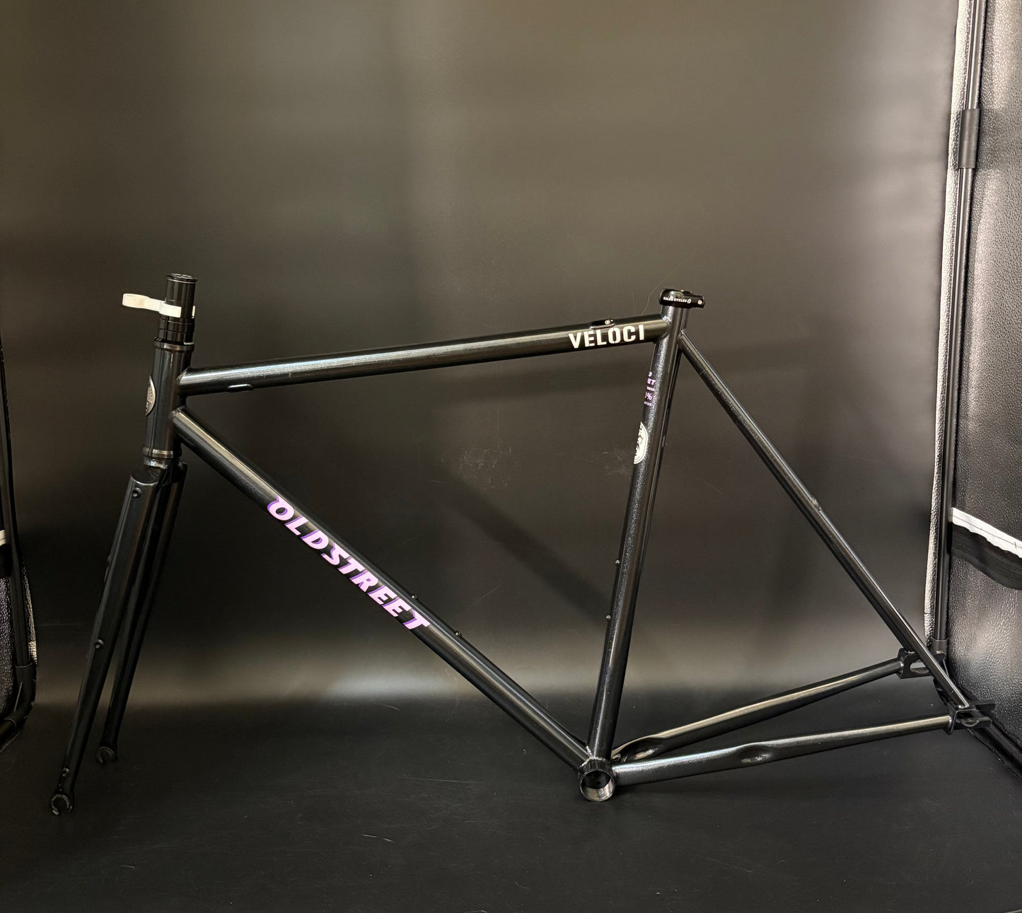 Veloci Old Street Frameset Glitter Black 54cm Medium