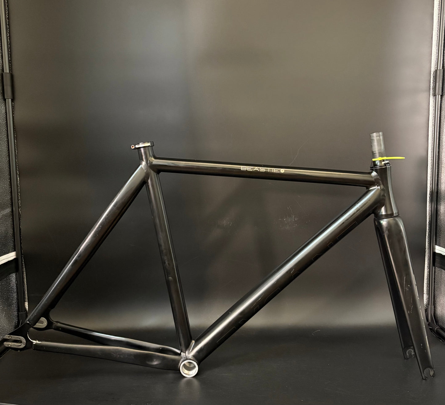 Tyrant Beastie Frameset Black Medium
