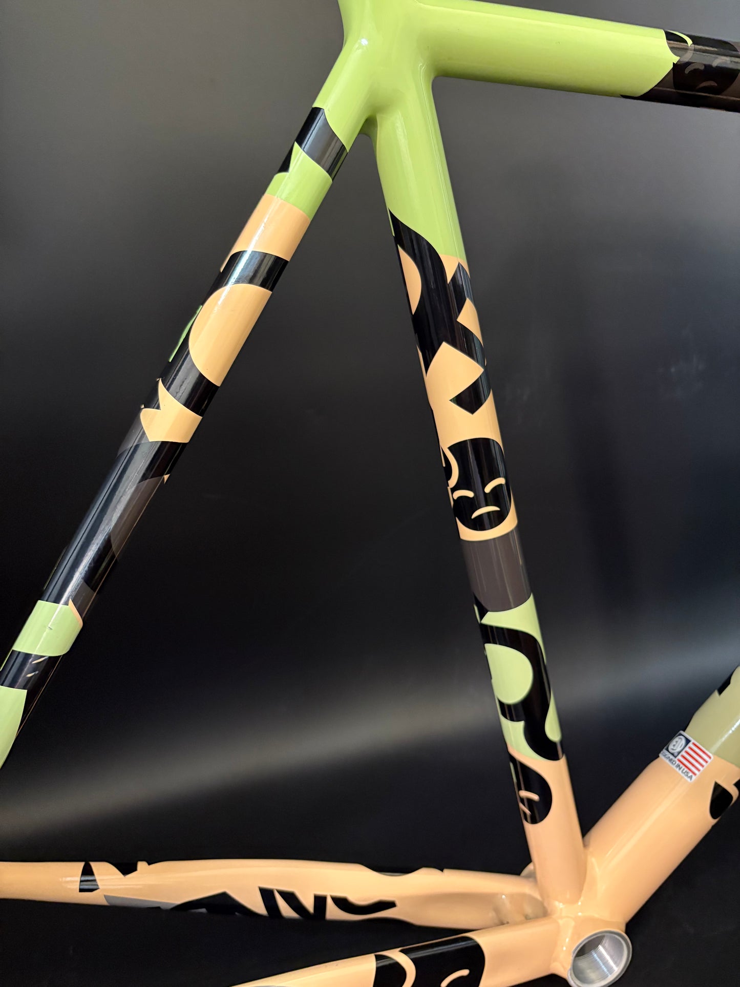 Engine 11 Crit D Frameset God & Famous Large