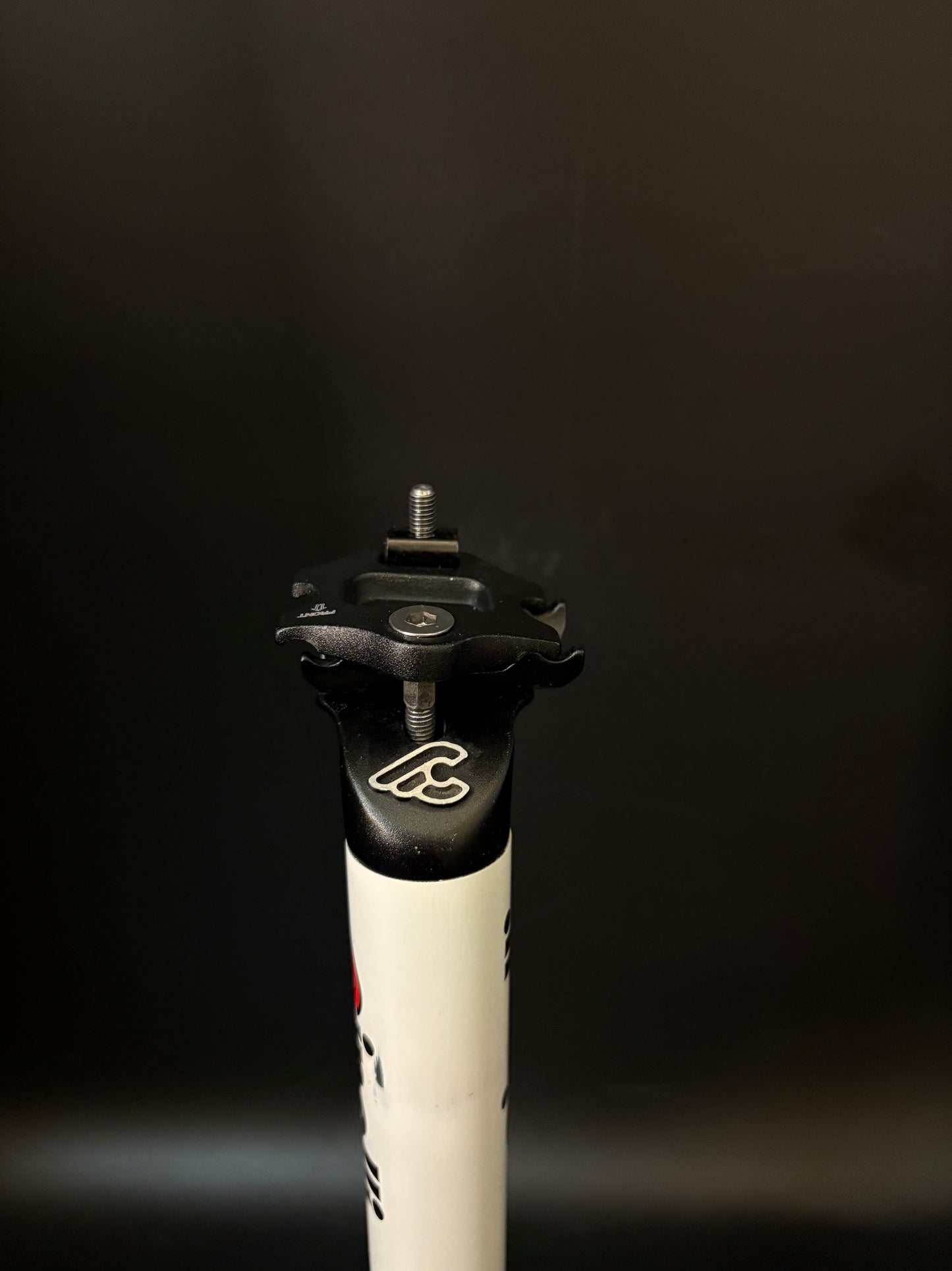 Cinelli VAI Seatpost White 31.6 350mm