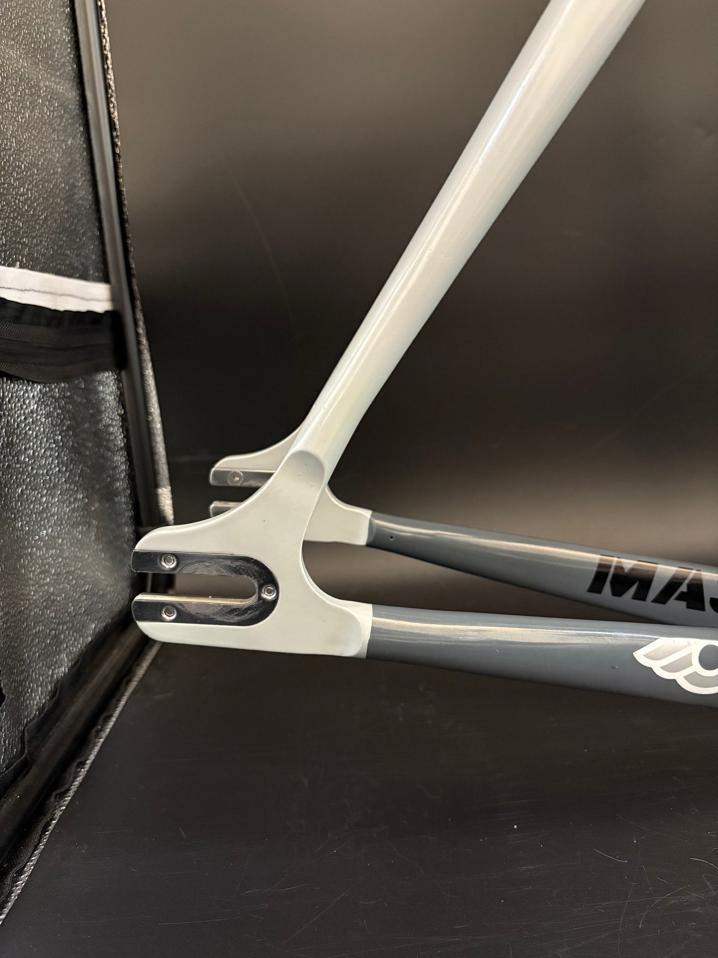 Cinelli Mash Bolt OG Grey 53cm