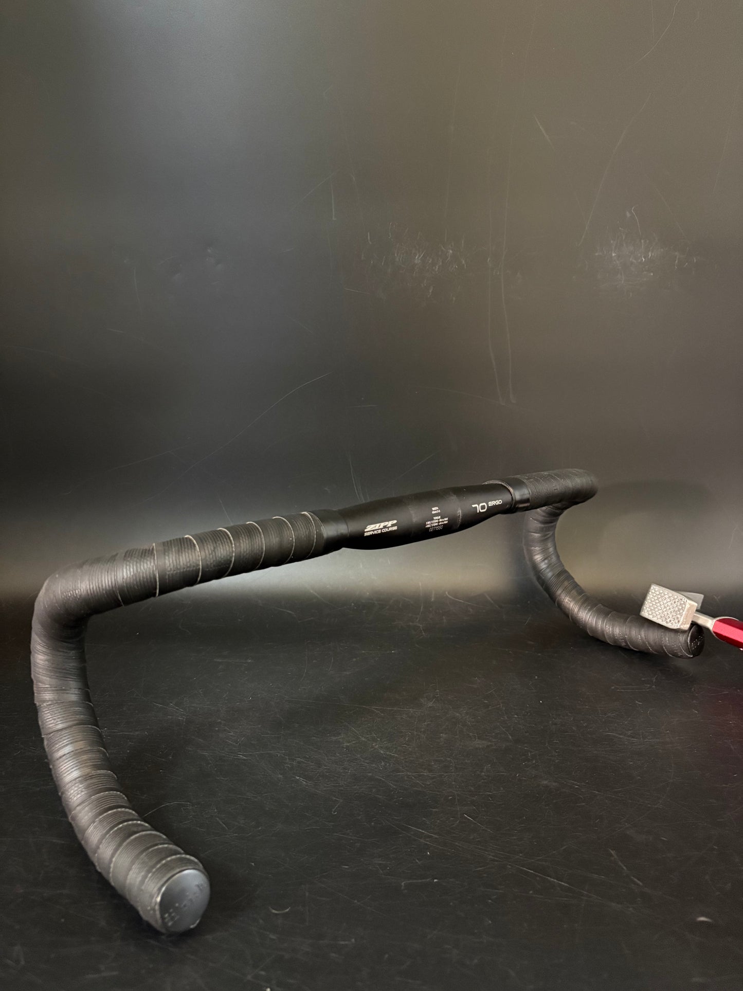 Zipp 70 Ergo Drop Handlebar Black 42cm 31.8