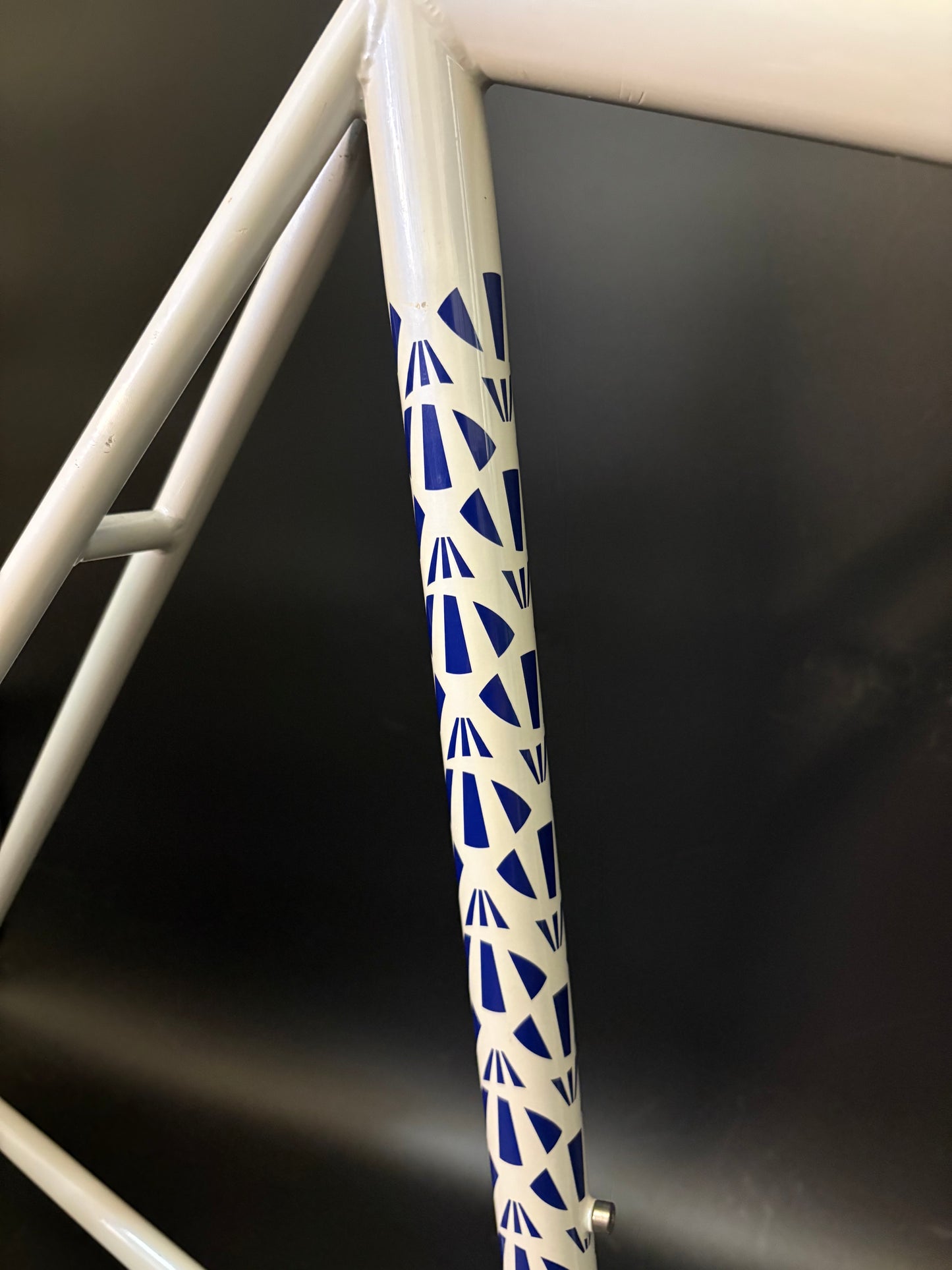 Affinity Lo Pro Frameset 18 Percent Grey Small