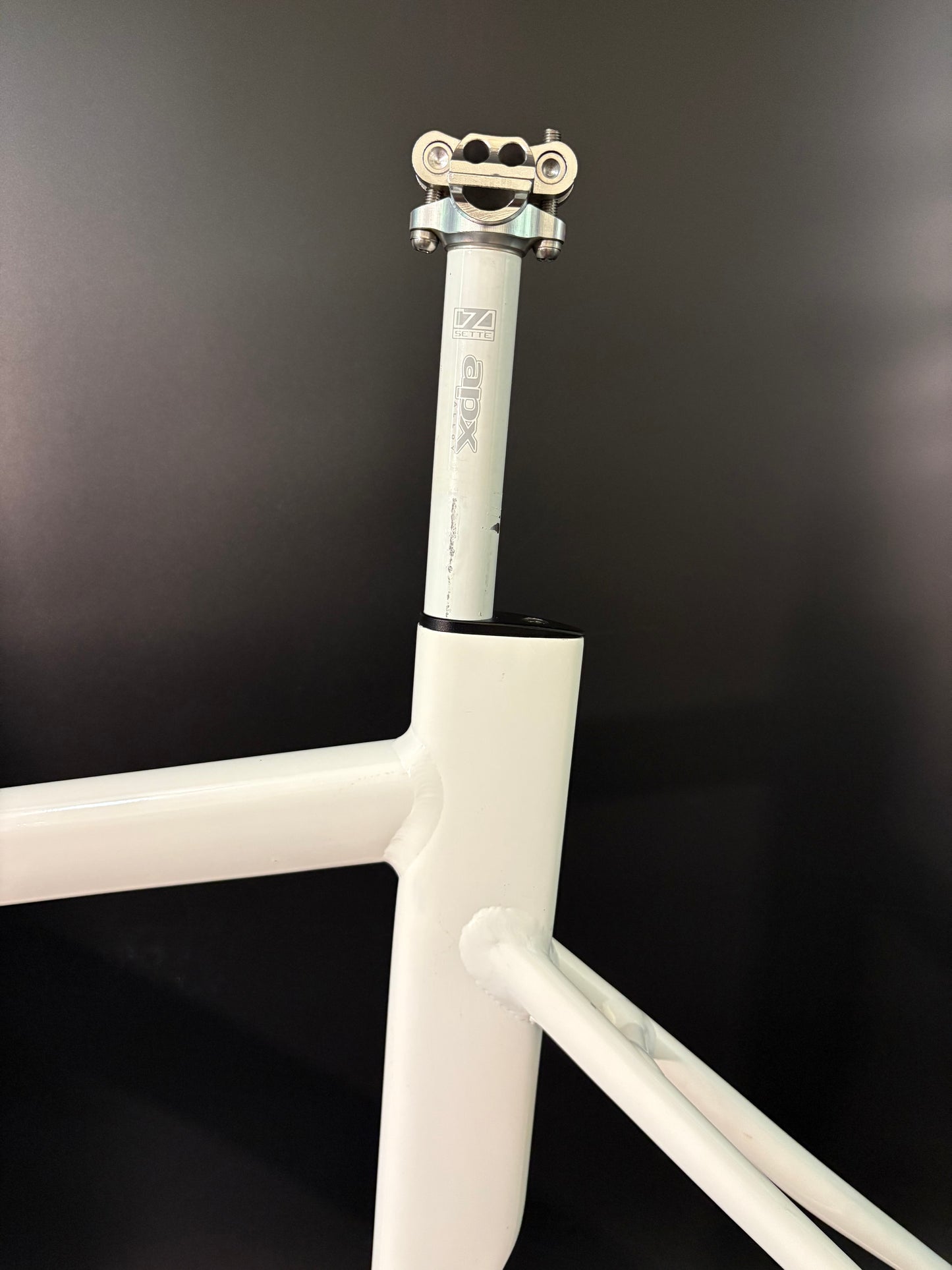 Leader 735TR Frameset White 56cm