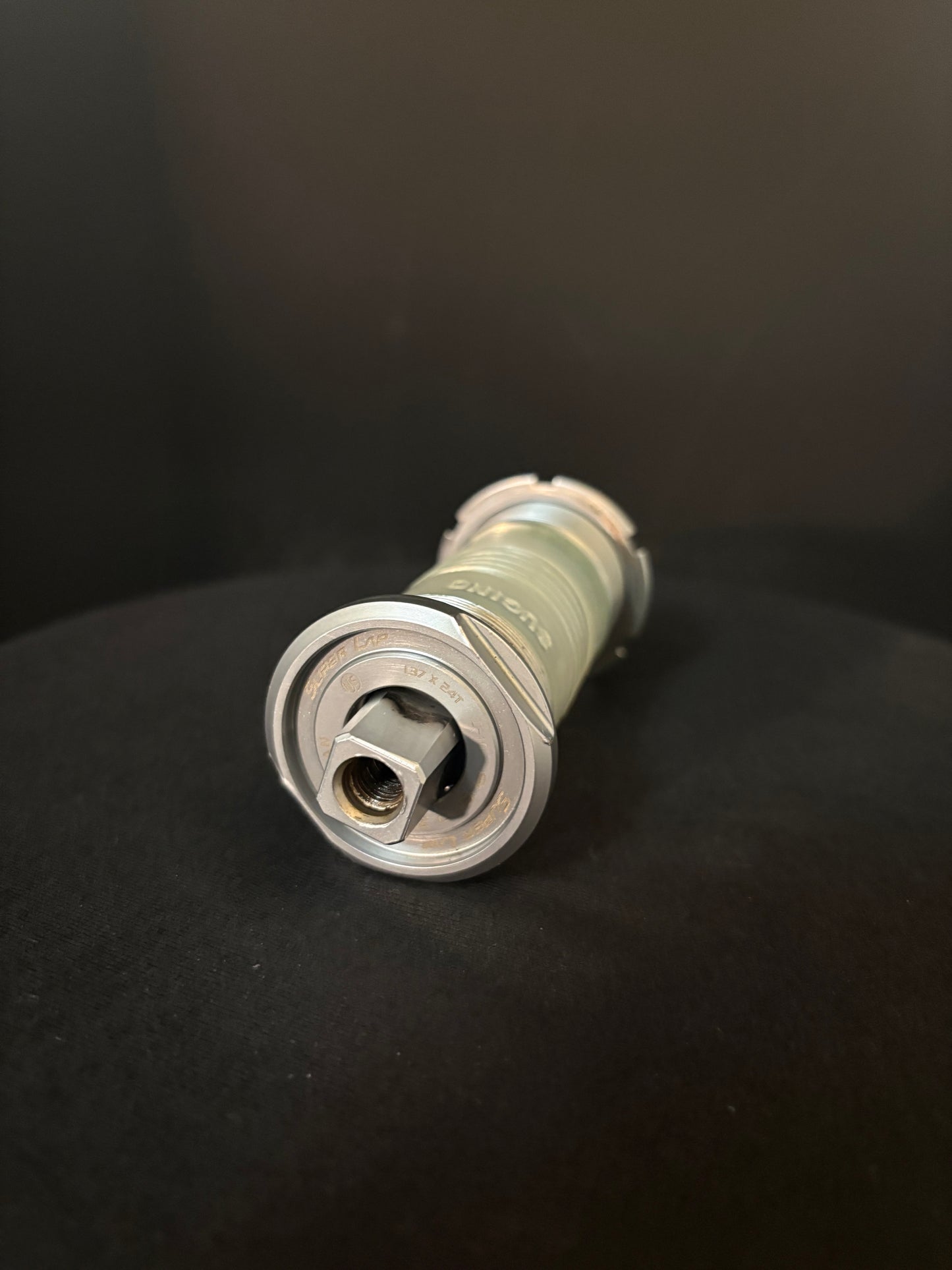 Sugino 75 Superlap Bottom Bracket