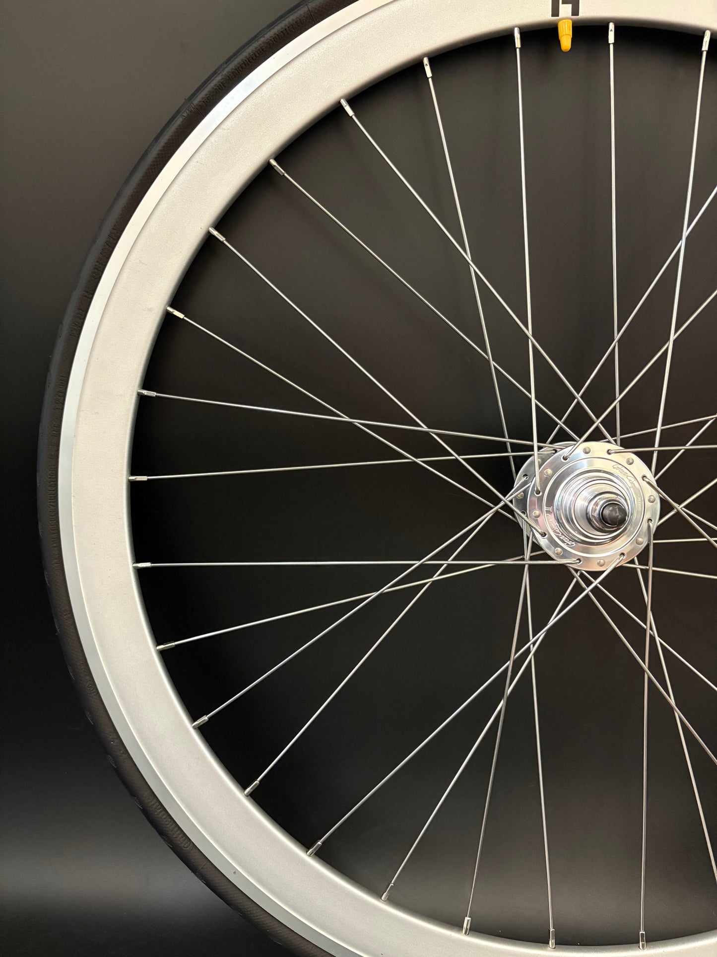 H Plus Son SL42 Silver / Gran Compe HF Silver Rear Wheel 32h