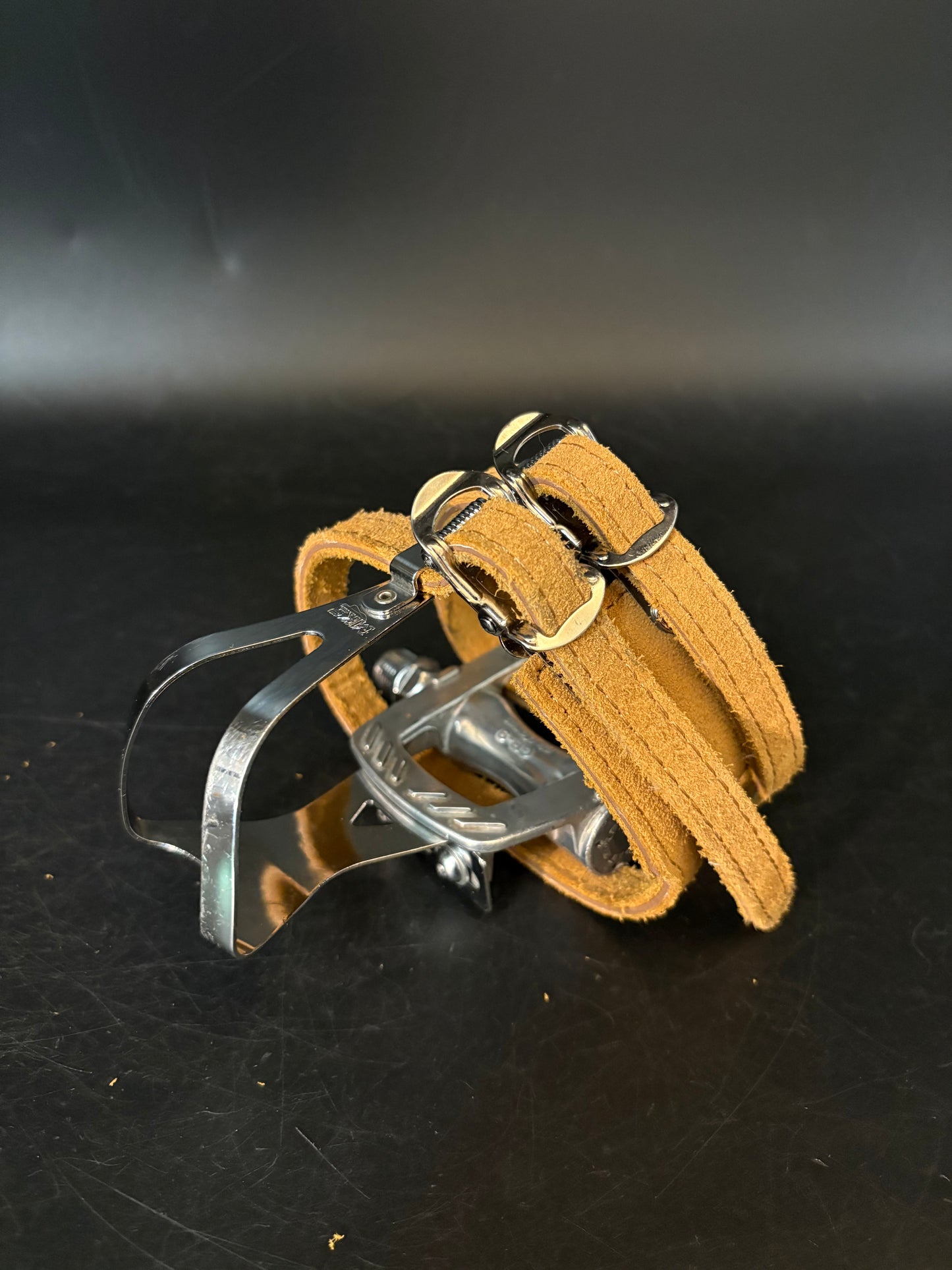 MKS GR-9 / Unbranded Double Straps Pedal Setup