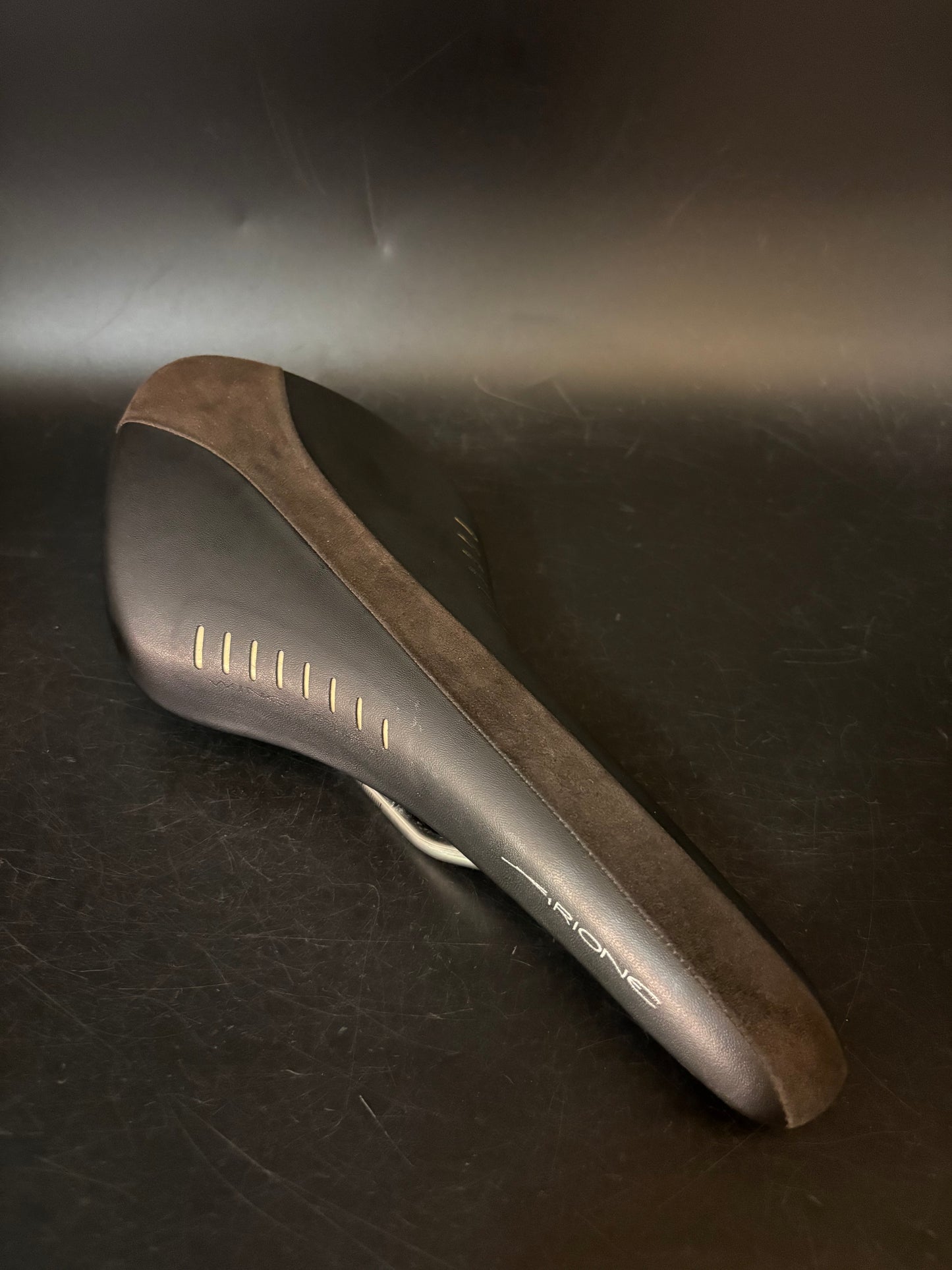 Fizik Arione Saddle Black/Brown