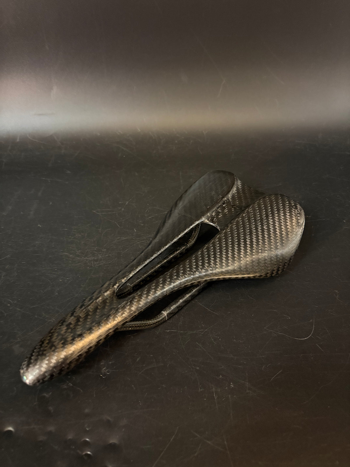 AX Lightness Saddle Carbon