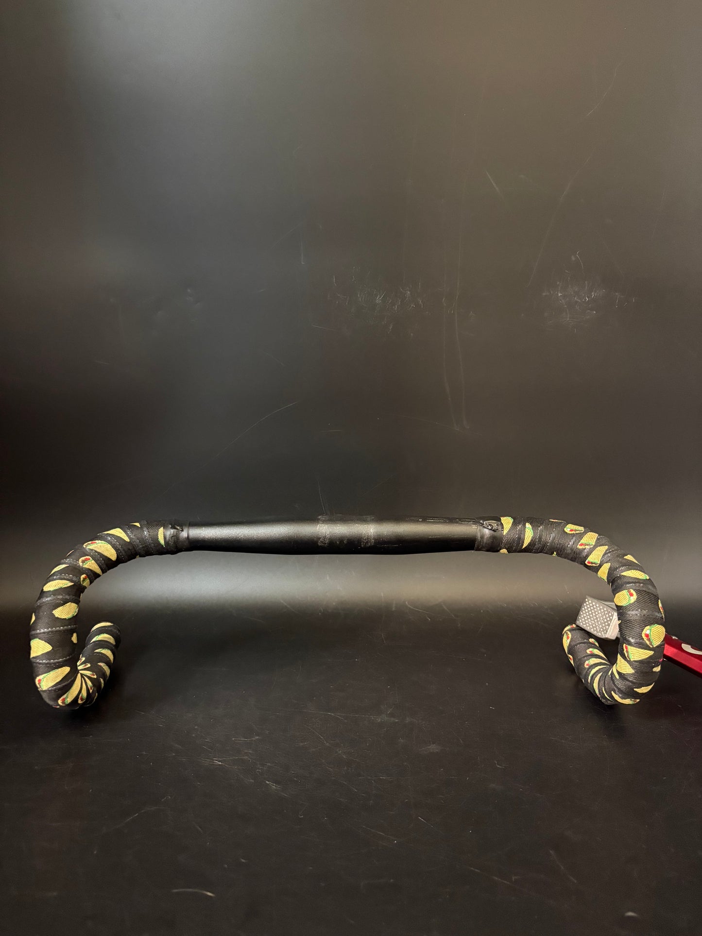 Unbranded Drop Handlebar Black 42cm 31.8