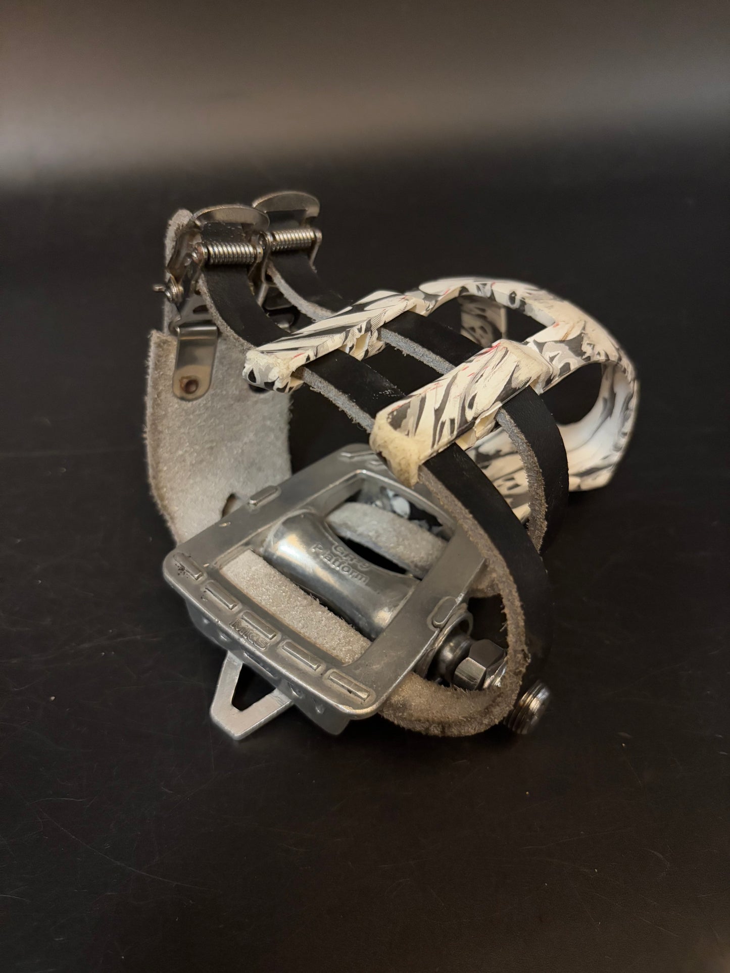 MKS GR9 / Origin 8 Double Straps Pedal Setup