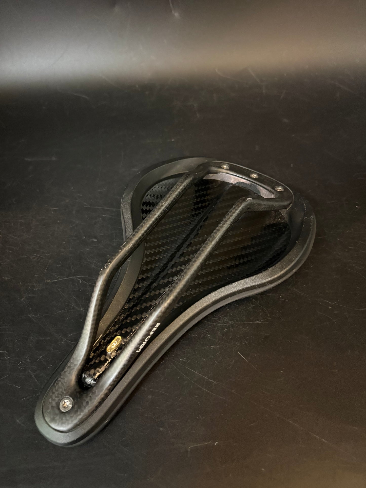 Reform Seymour Saddle Black 142mm Carbon
