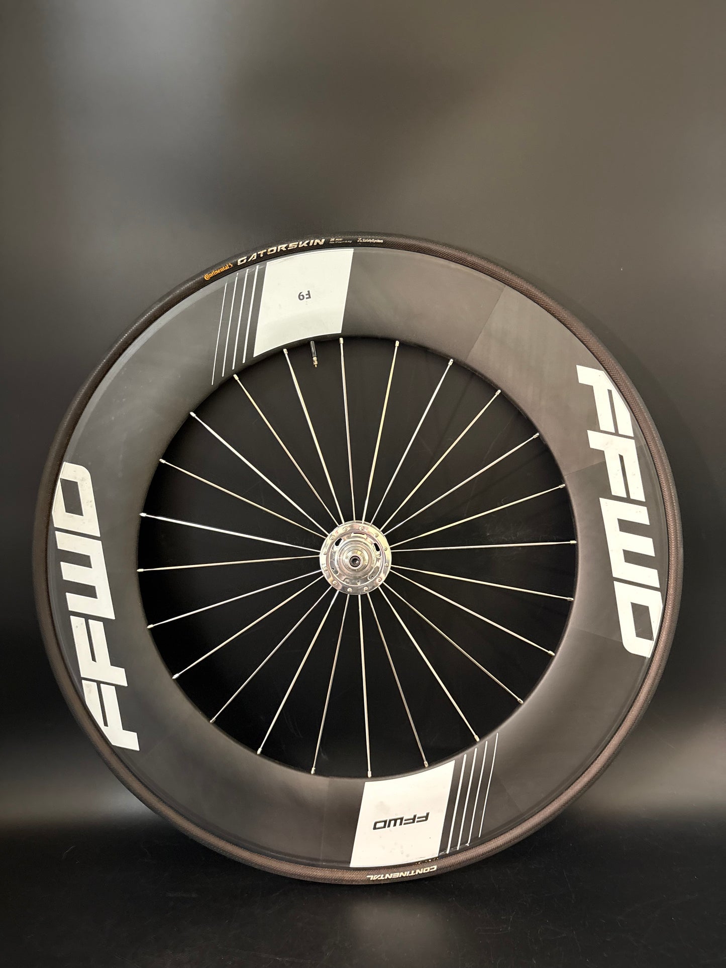 FFWD F9 90mm Carbon Tubular Wheelset 24/28h