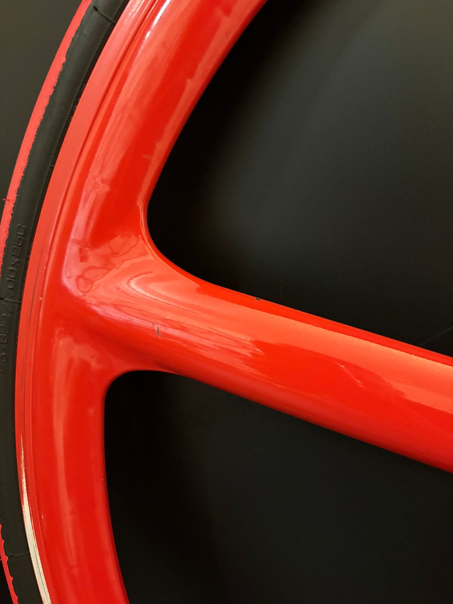 Aerospoke Clincher Front Wheel Red