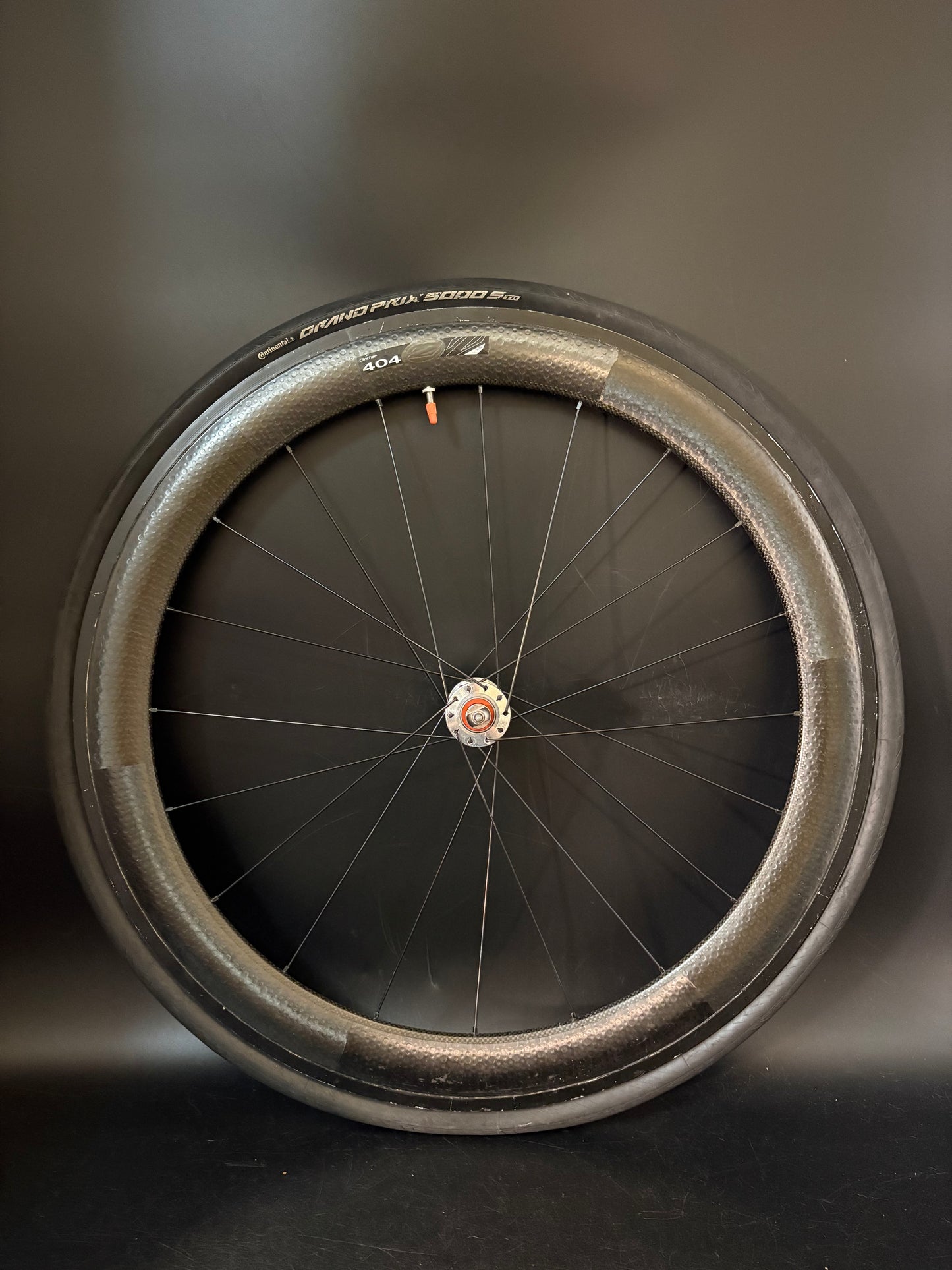 Zipp 404 Carbon Clincher / Phil Wood LF Front Wheel 24h